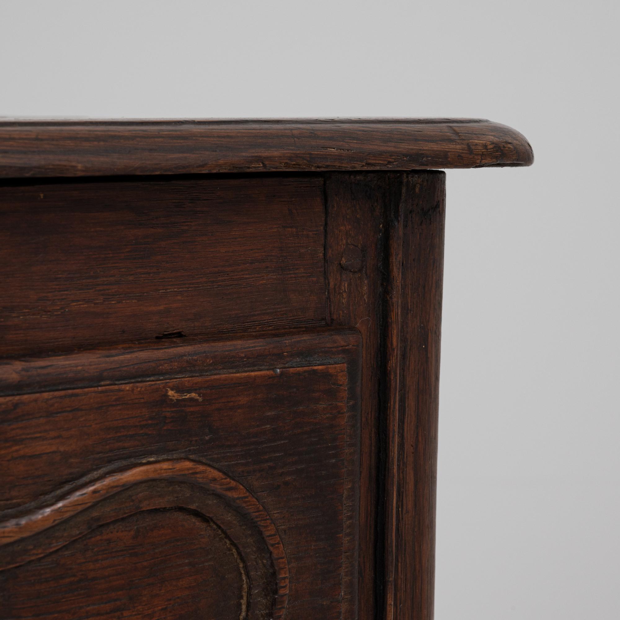 19th Century French Chest Of Drawers in Original Patina For Sale 5