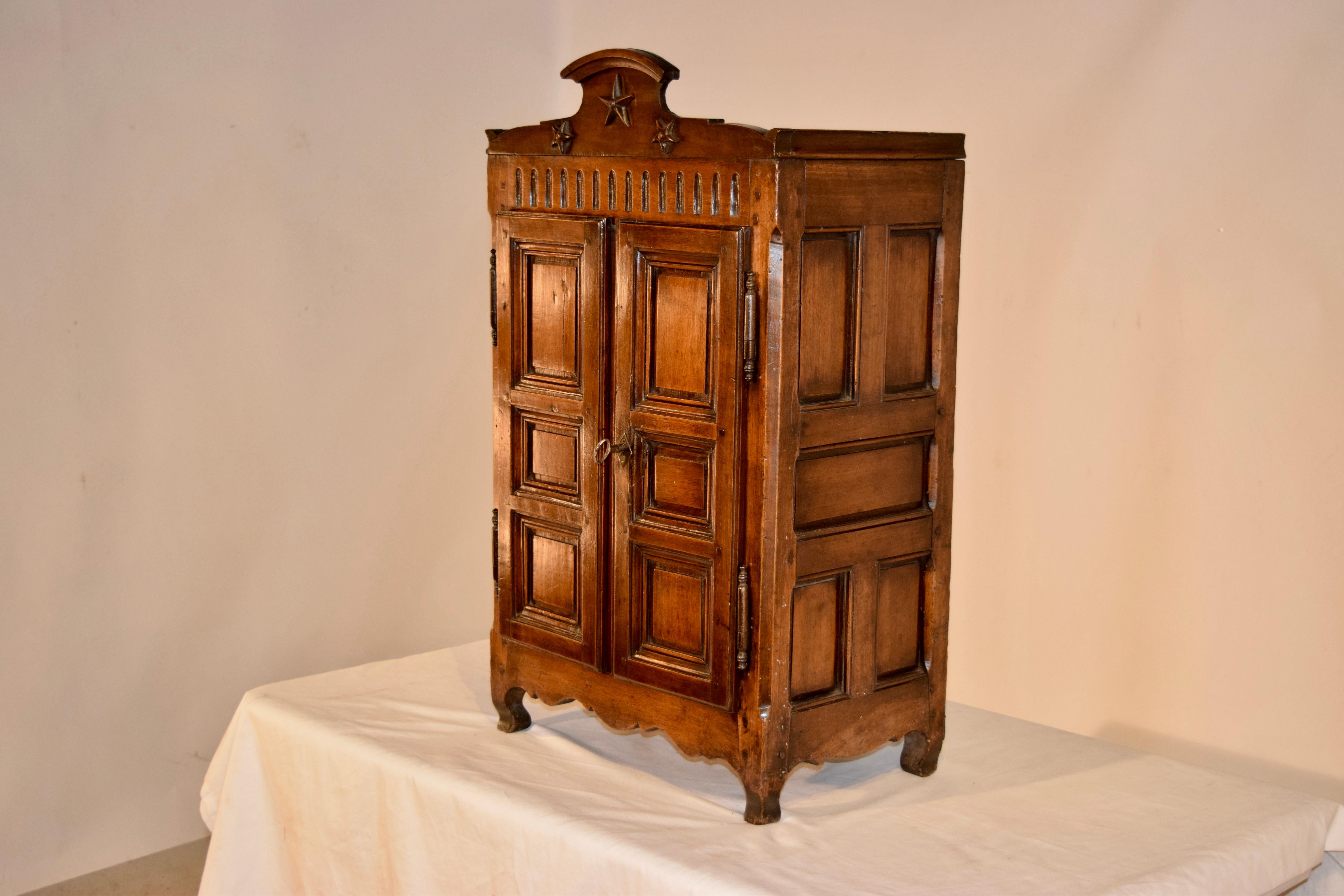 French Provincial 19th Century French Chestnut Diminutive Armoire For Sale
