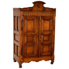 Armoire Diminutive francese in castagno del XIX secolo