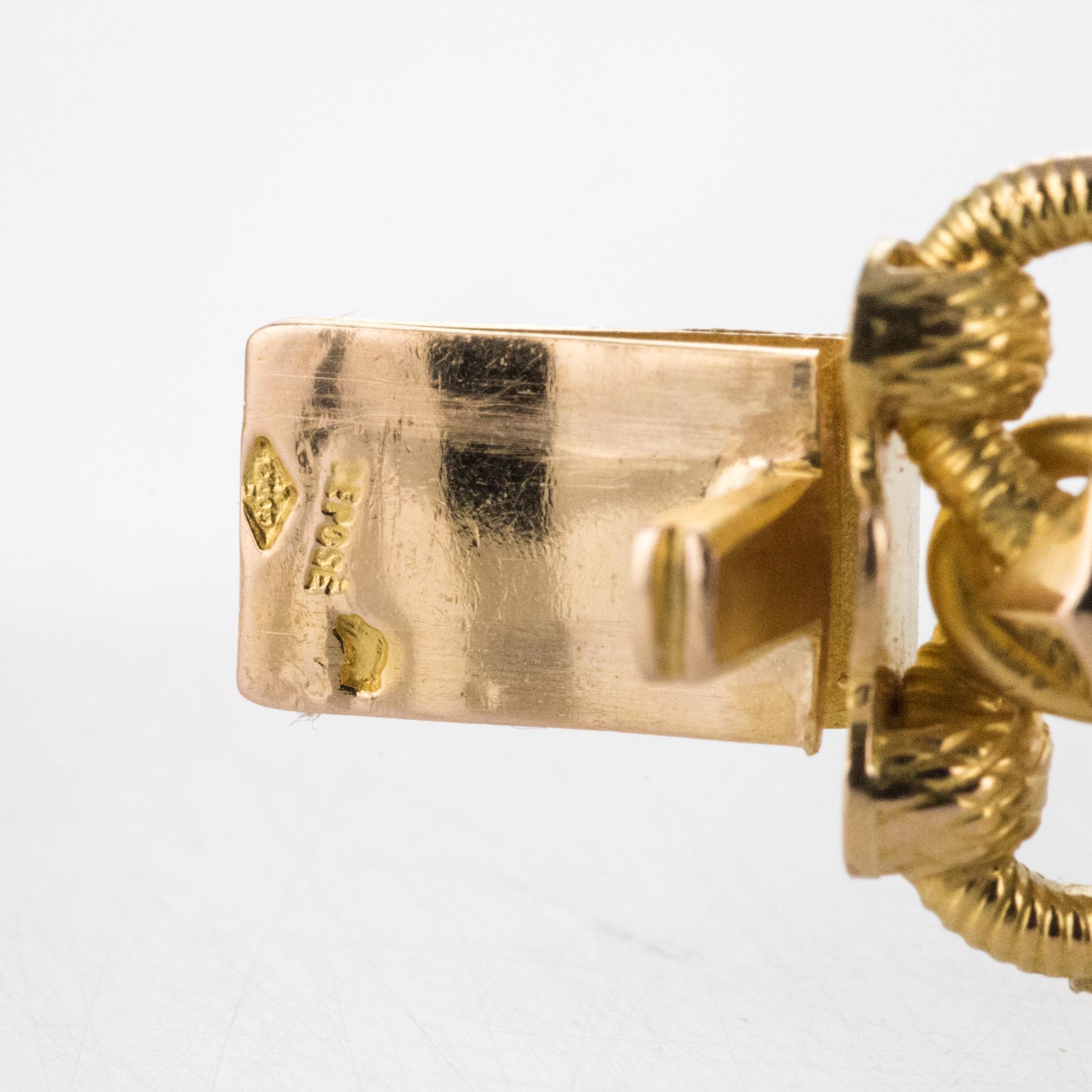 19th Century French Chiseled 18 Karat Yellow Gold Bracelet 12