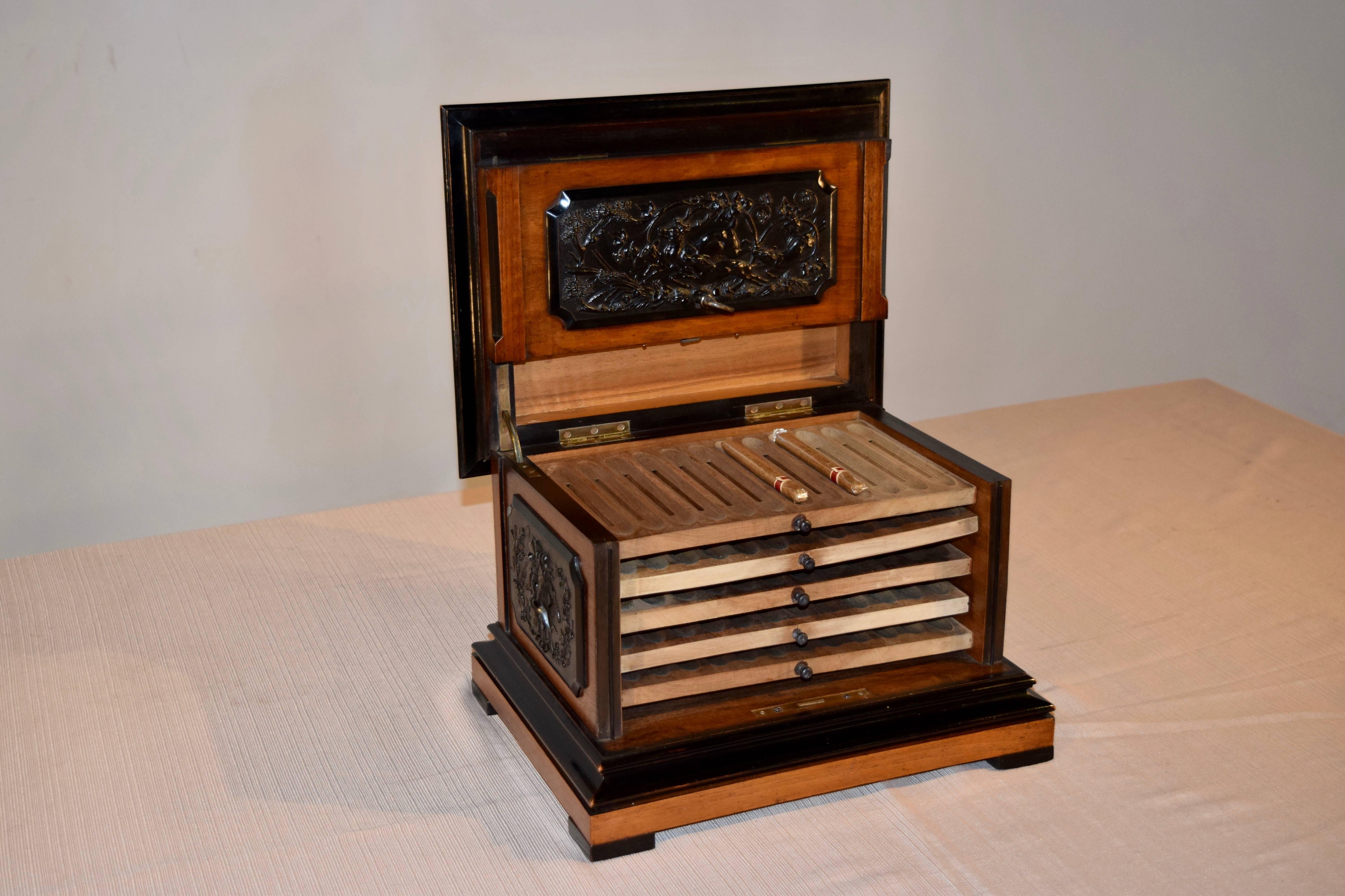 19th Century French Cigar Humidor 5