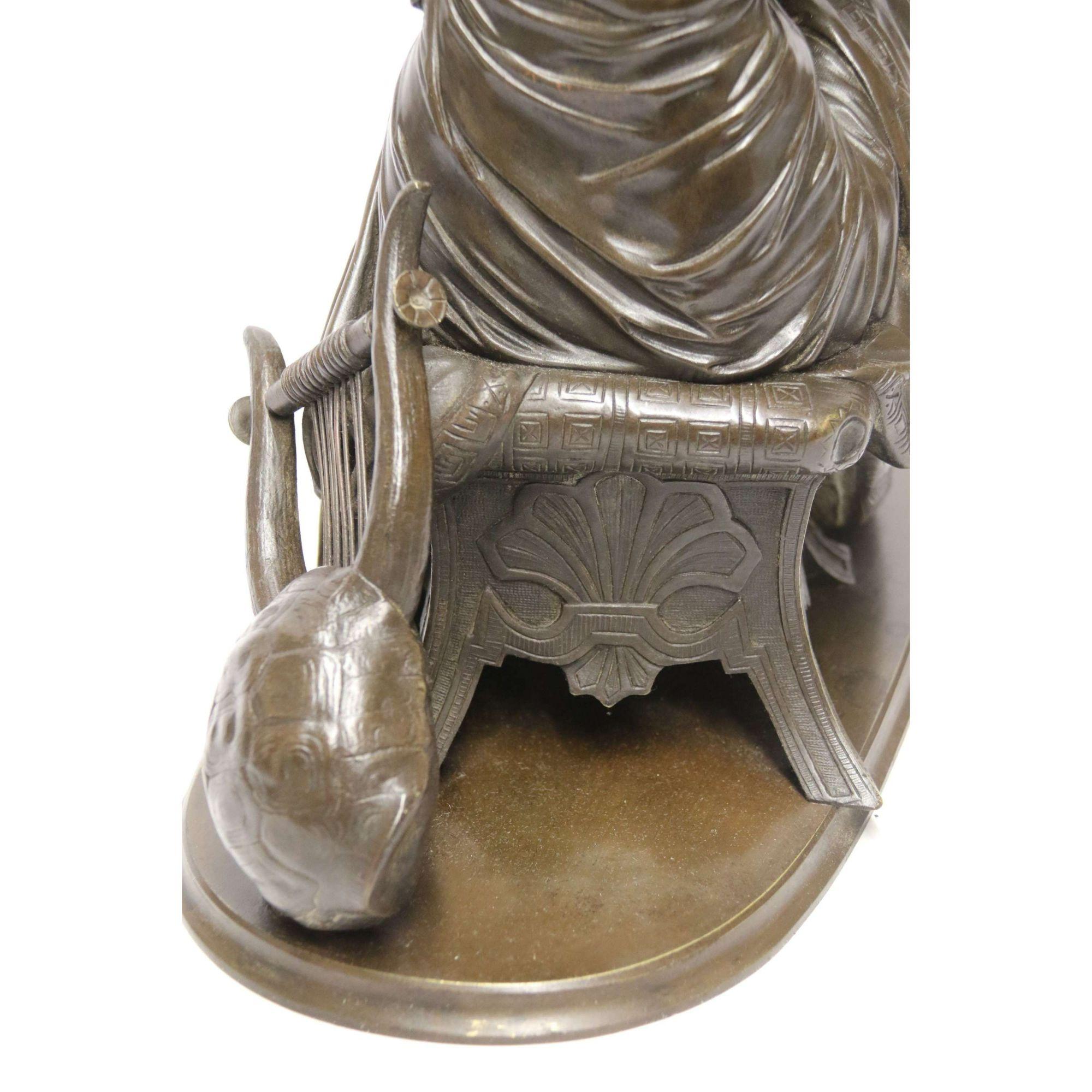 Bronze d'euterpe classique français du 19ème siècle par Pierre Alexander Schoenewerk en vente 13