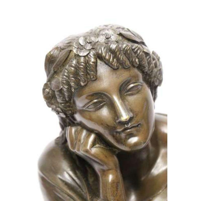 Klassische französische Bronze von Euterpe aus dem 19. Jahrhundert von Pierre Alexander Schoenewerk (Patiniert) im Angebot