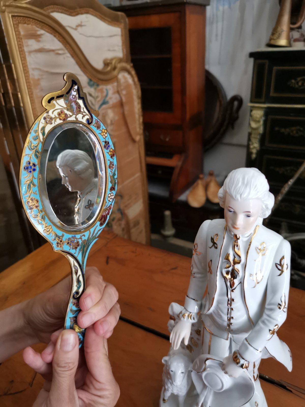 Smalto Specchio francese del XIX secolo in smalto cloisonne e cristallo dorato a mano in vendita