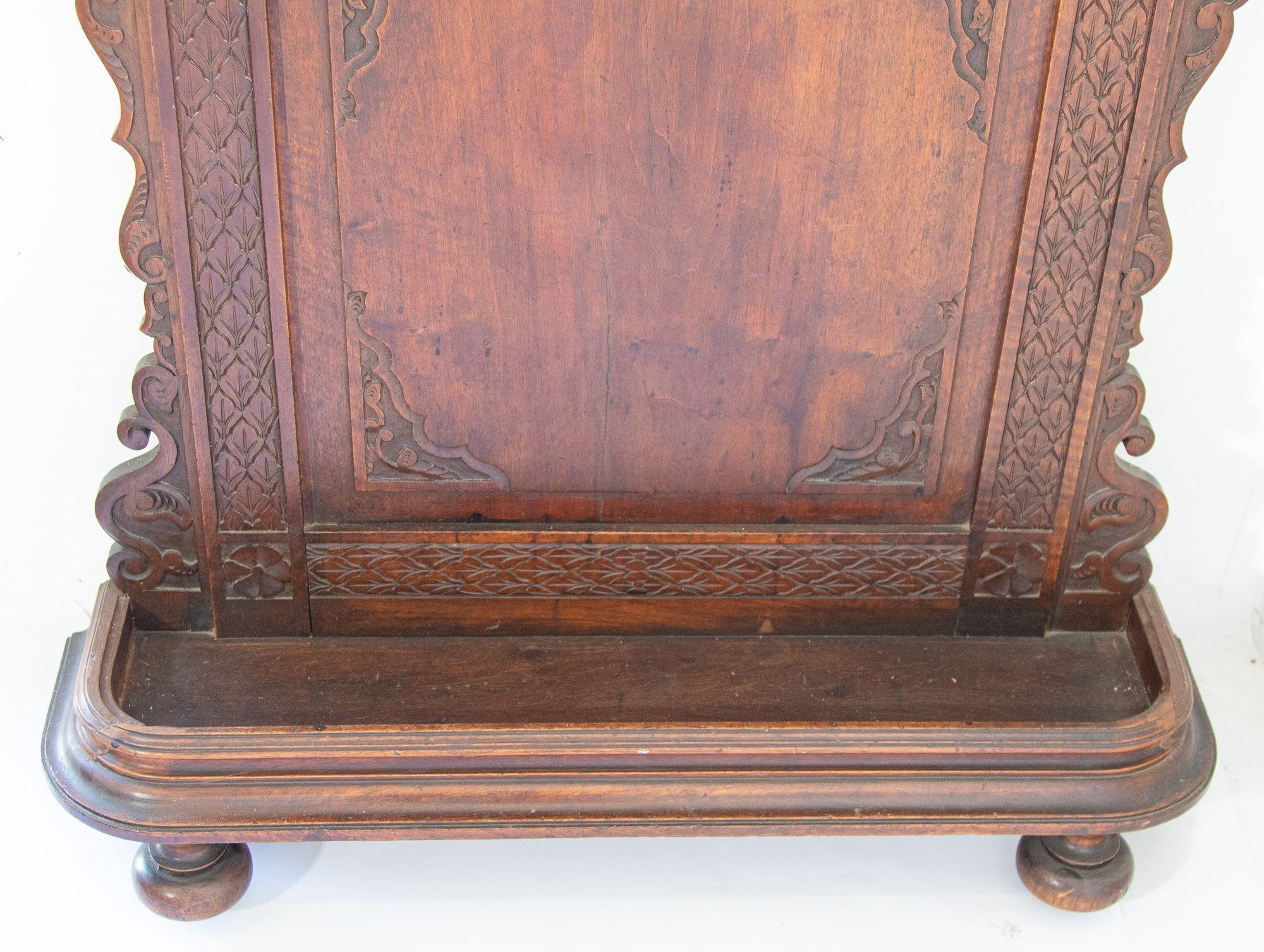 Hand-Carved 19th Century French Colonial Moorish Style Hall Tree For Sale