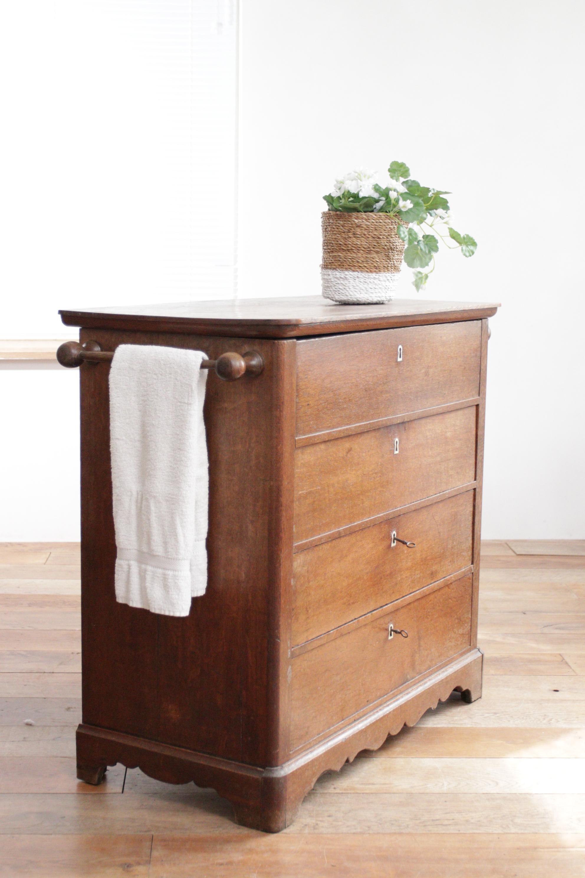 19th Century French Commode - an Antique Gem!  For Sale 10