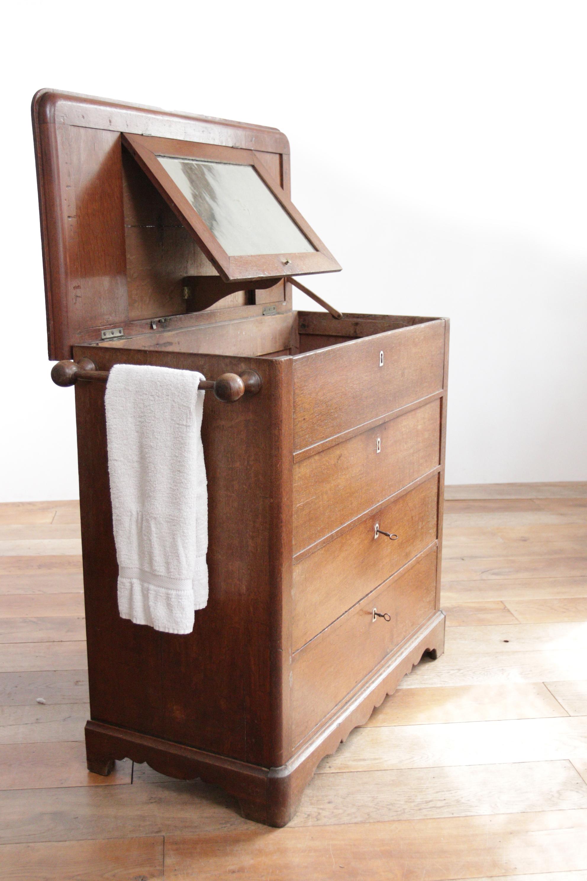 19th Century French Commode - an Antique Gem!  For Sale 11