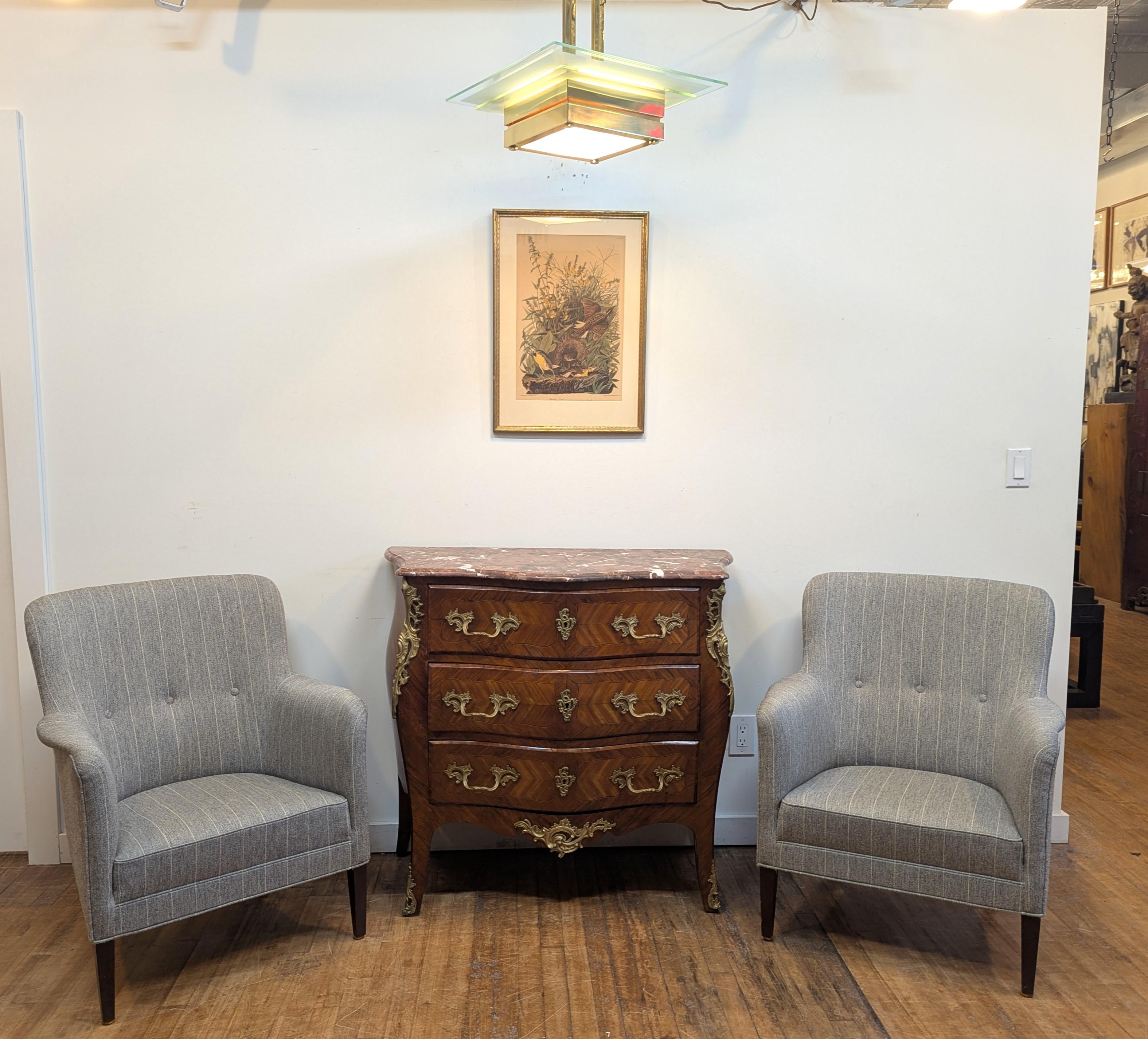 Bronzo Commode francese del XIX secolo, cassettone con piano in marmo in vendita