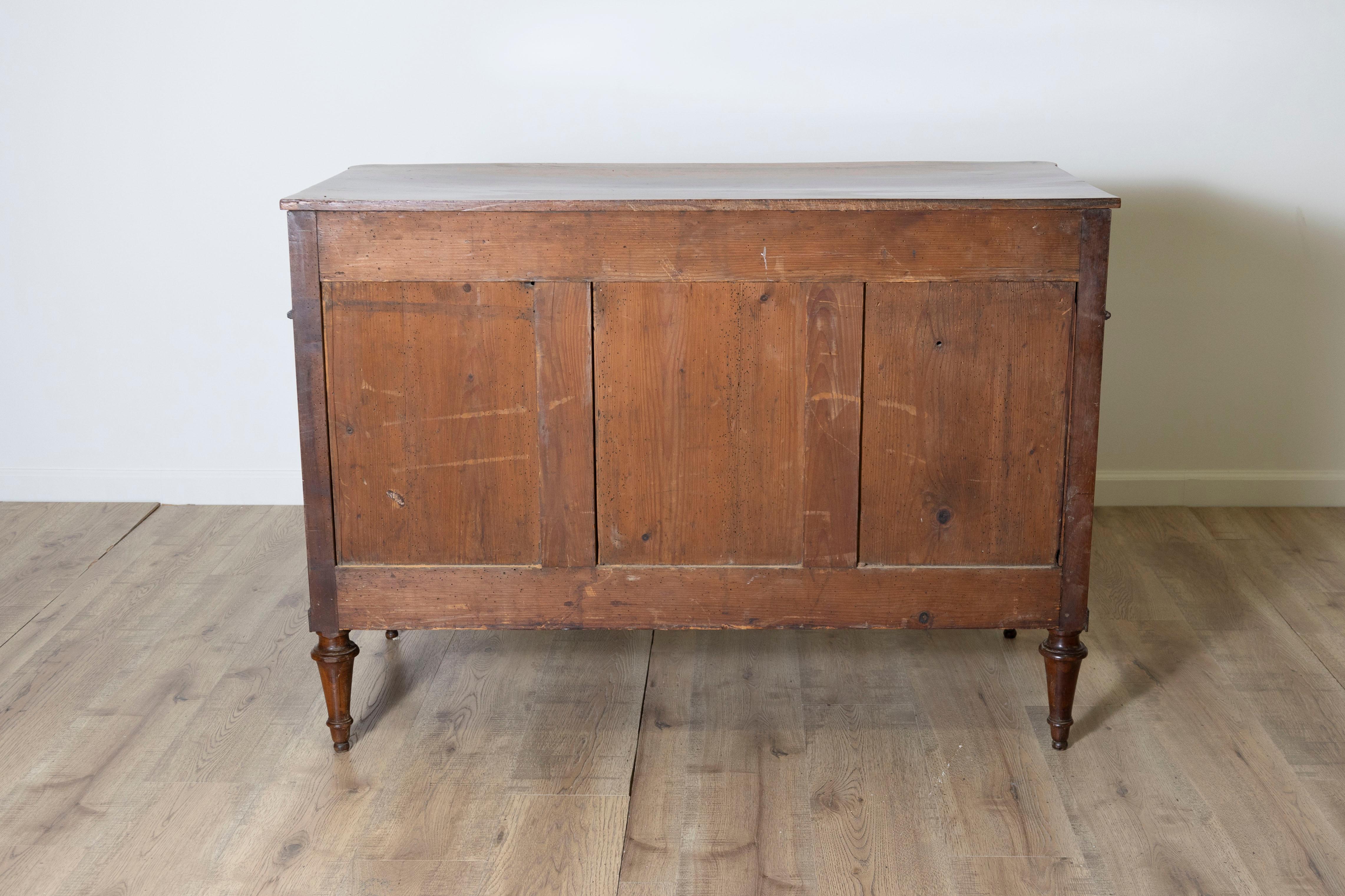 Commode francese del XIX secolo Circa 1800 in vendita 1