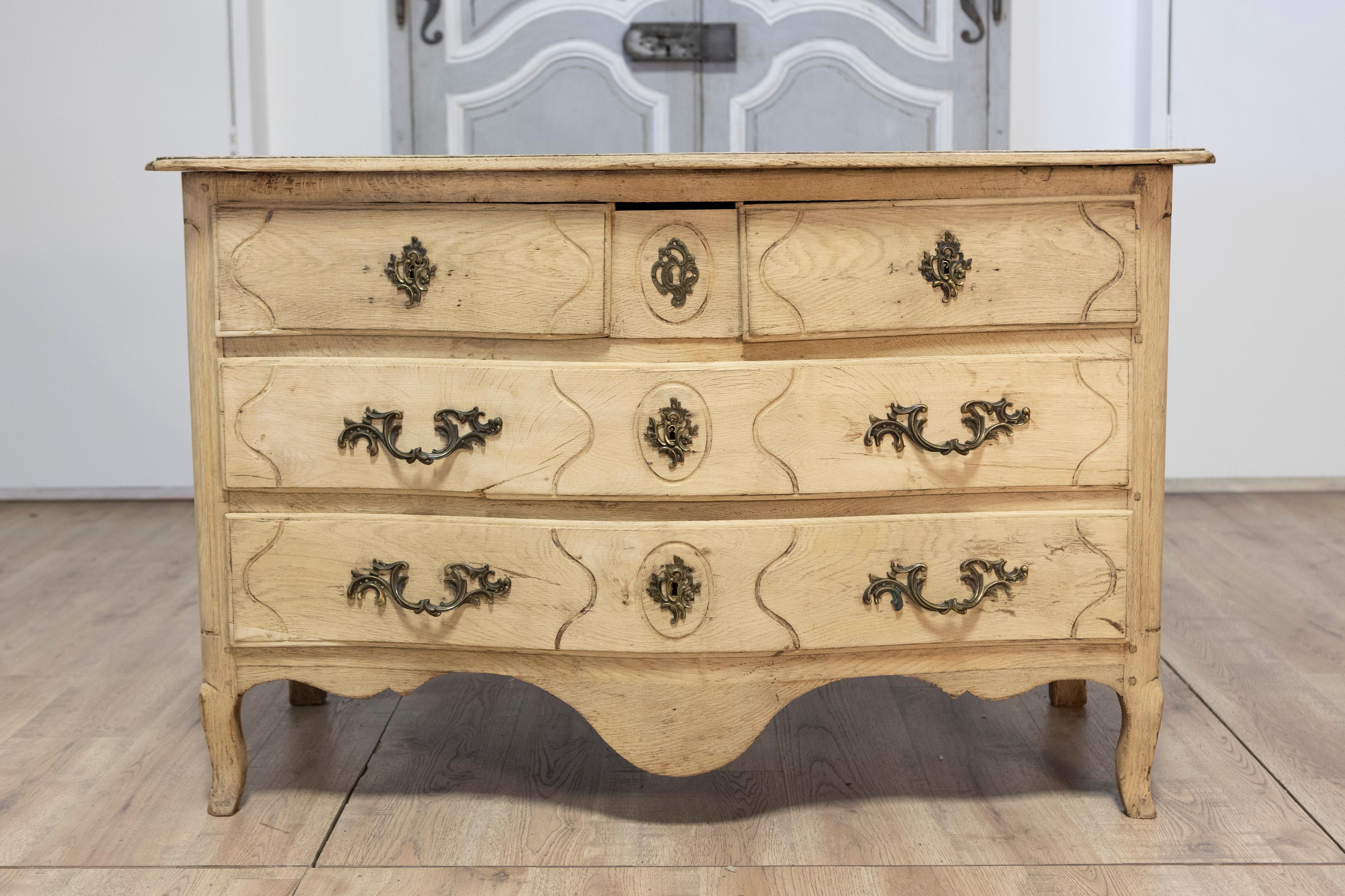 Luigi XV Commode francese del XIX secolo in vendita