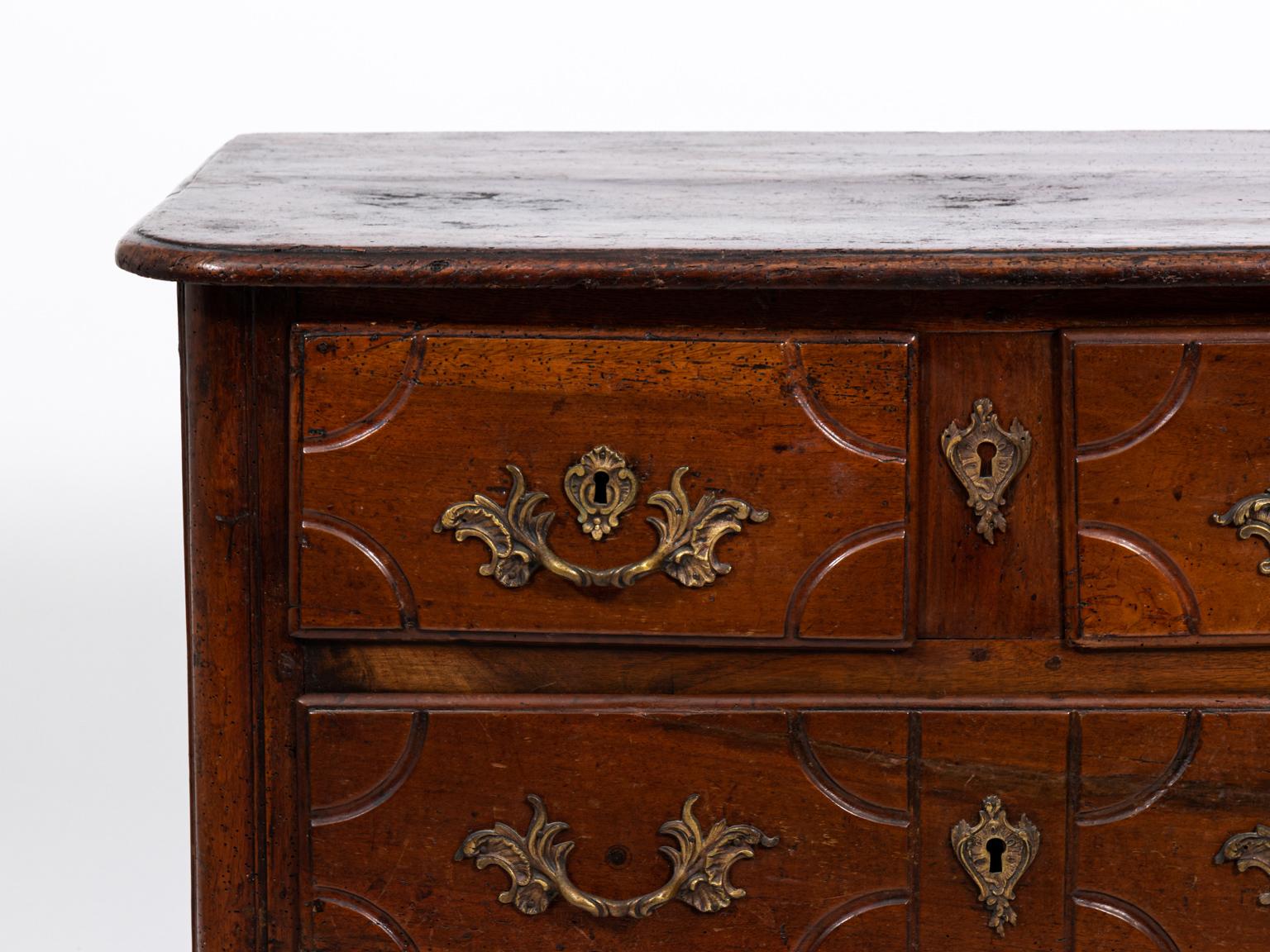 19th Century French Commode In Fair Condition For Sale In Stamford, CT