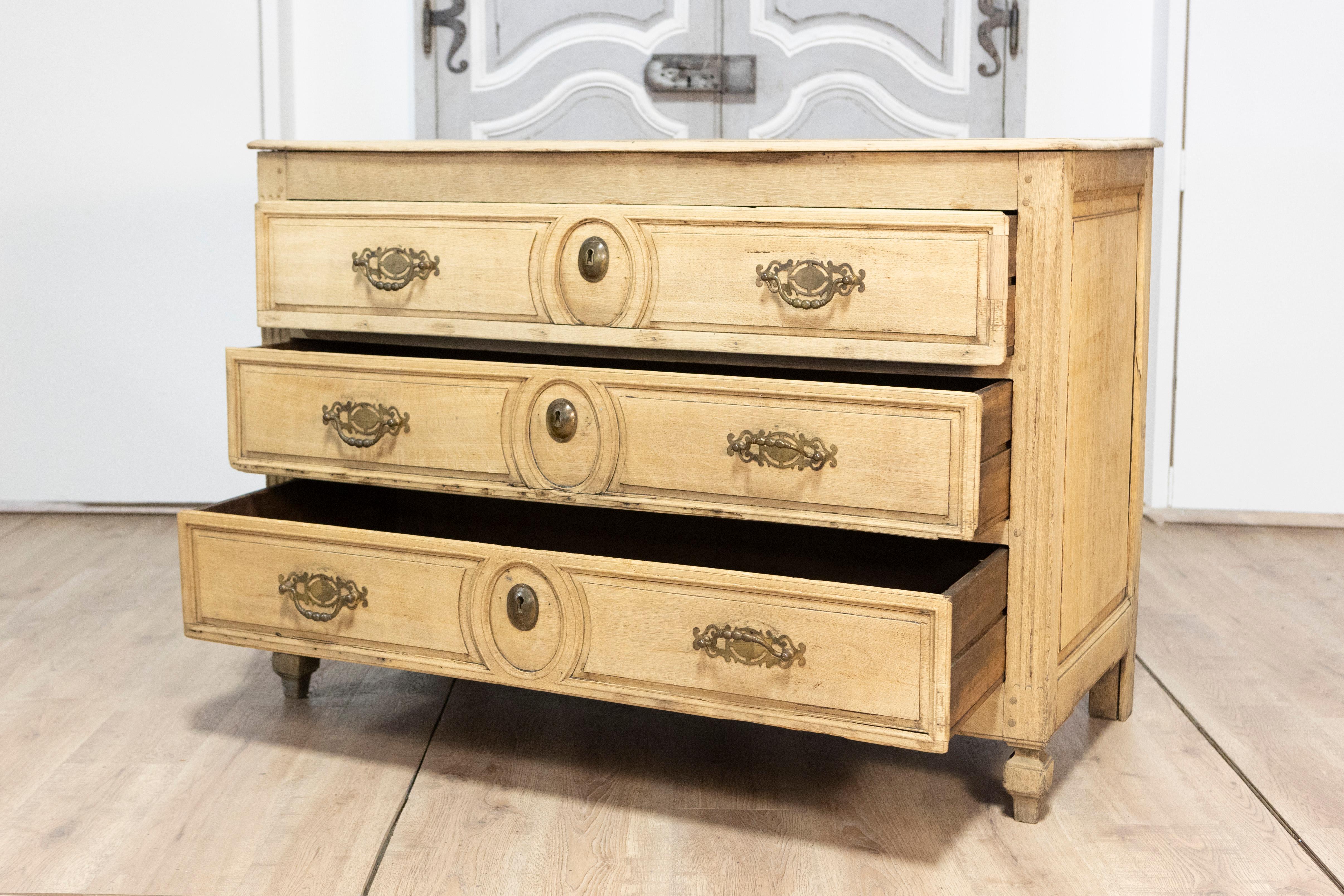 Commode francese del XIX secolo In condizioni buone in vendita a Atlanta, GA