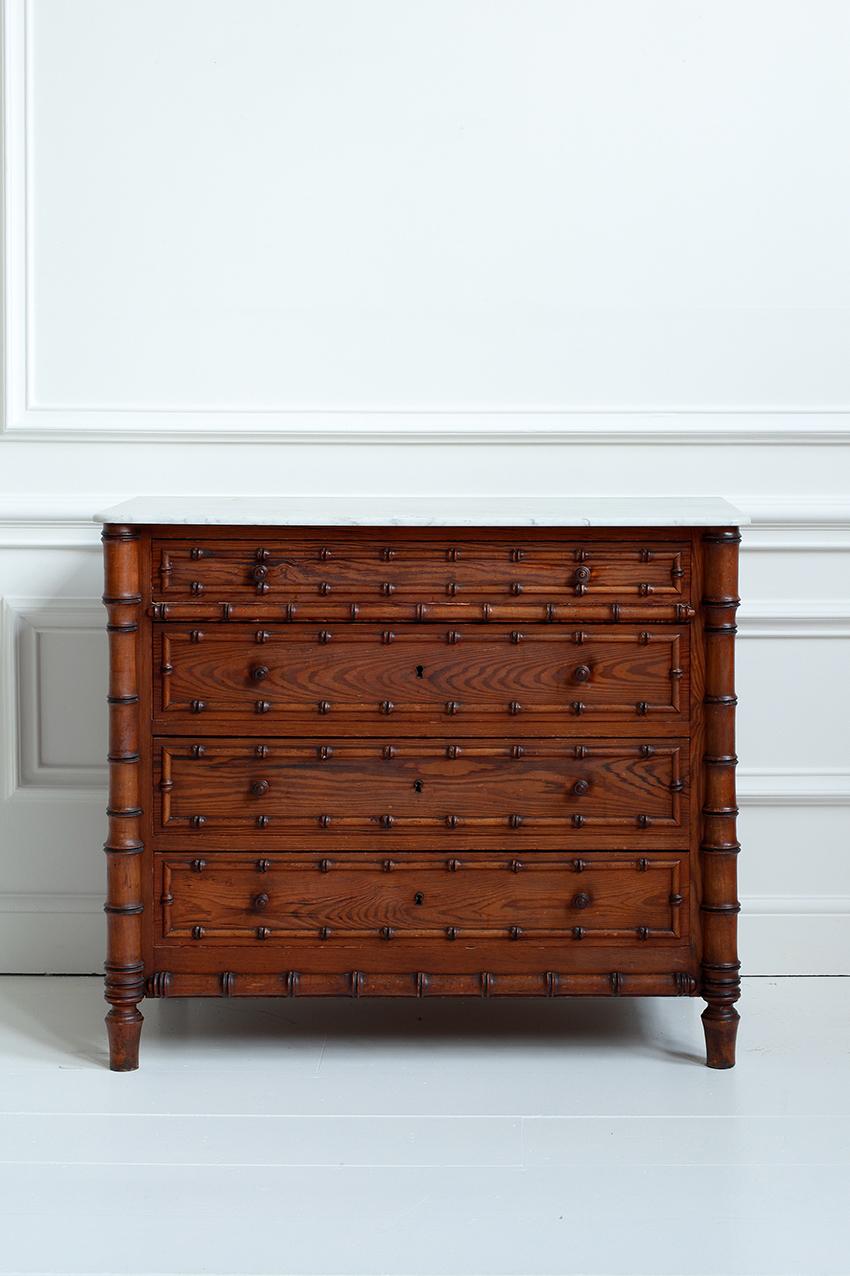 19th Century French Commode with Marble Top In Good Condition For Sale In London, GB