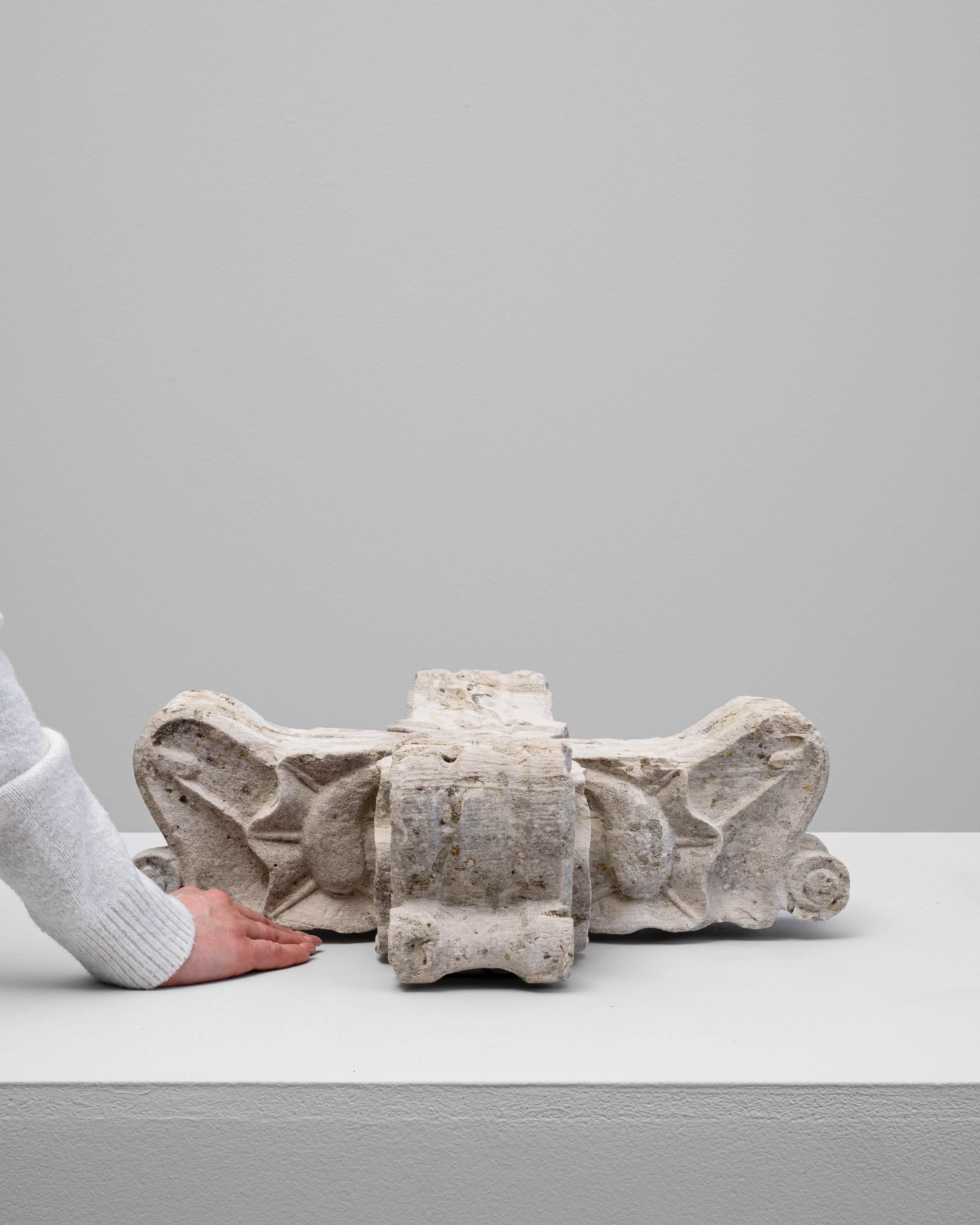 Calcestruzzo Decorazione in cemento francese del XIX secolo in vendita