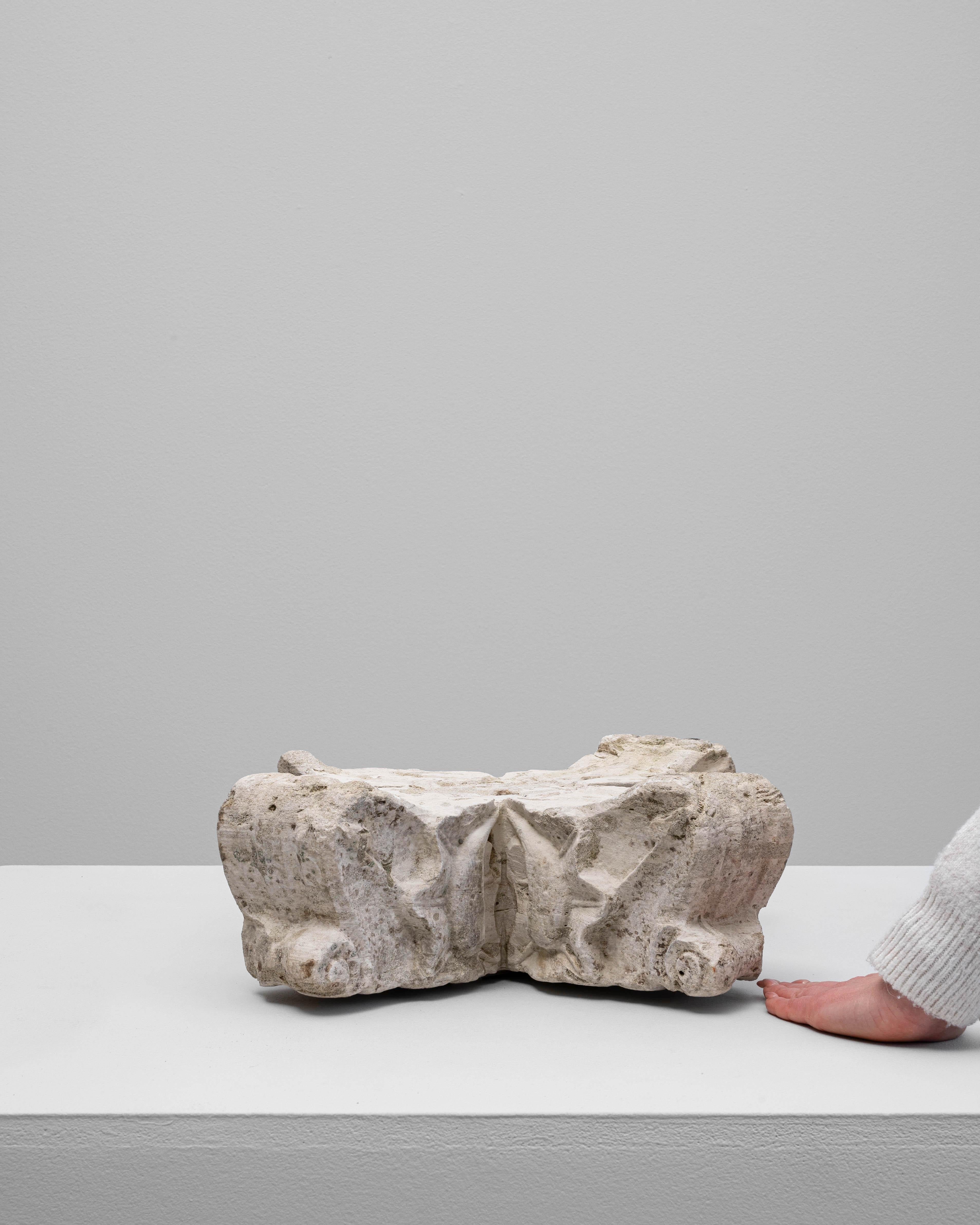 Decorazione in cemento francese del XIX secolo in vendita 2