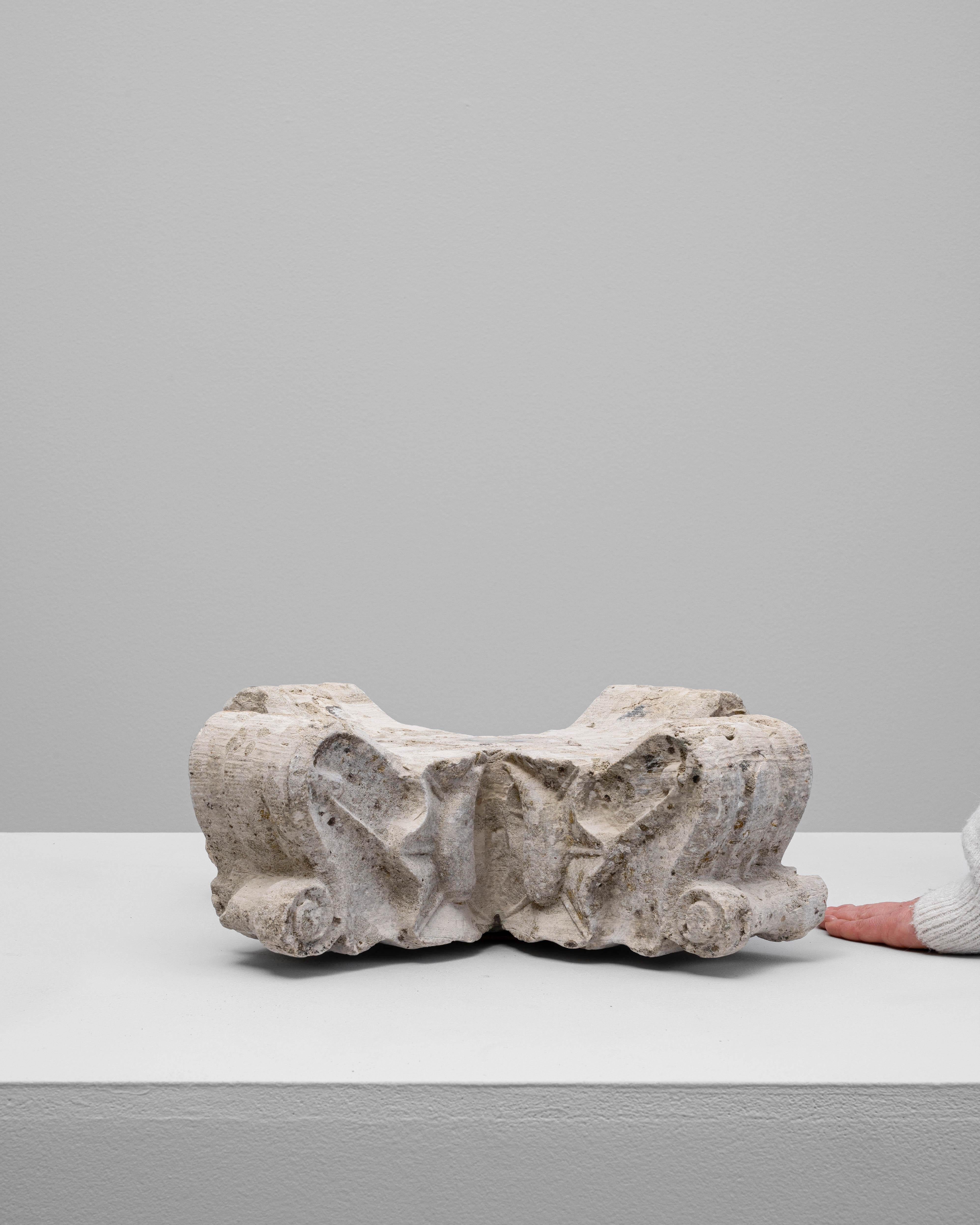 Decorazione in cemento francese del XIX secolo in vendita 2