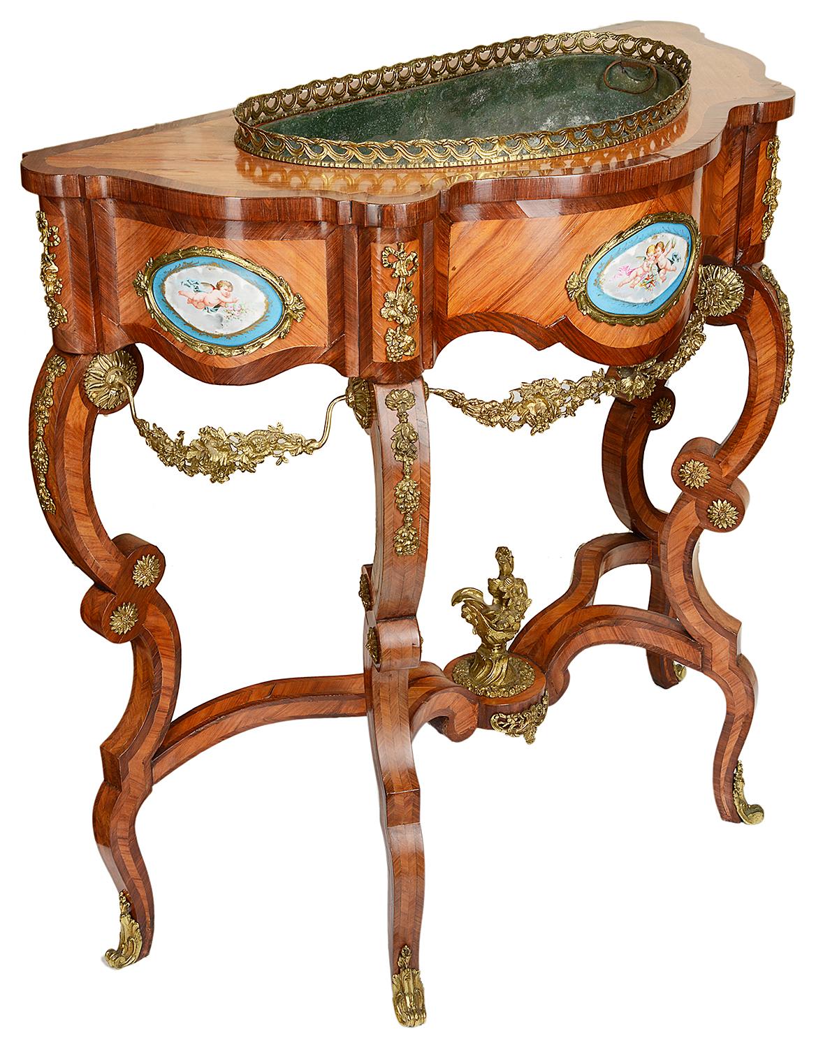 Console ou jardinière française du XIXe siècle Bon état - En vente à Brighton, Sussex