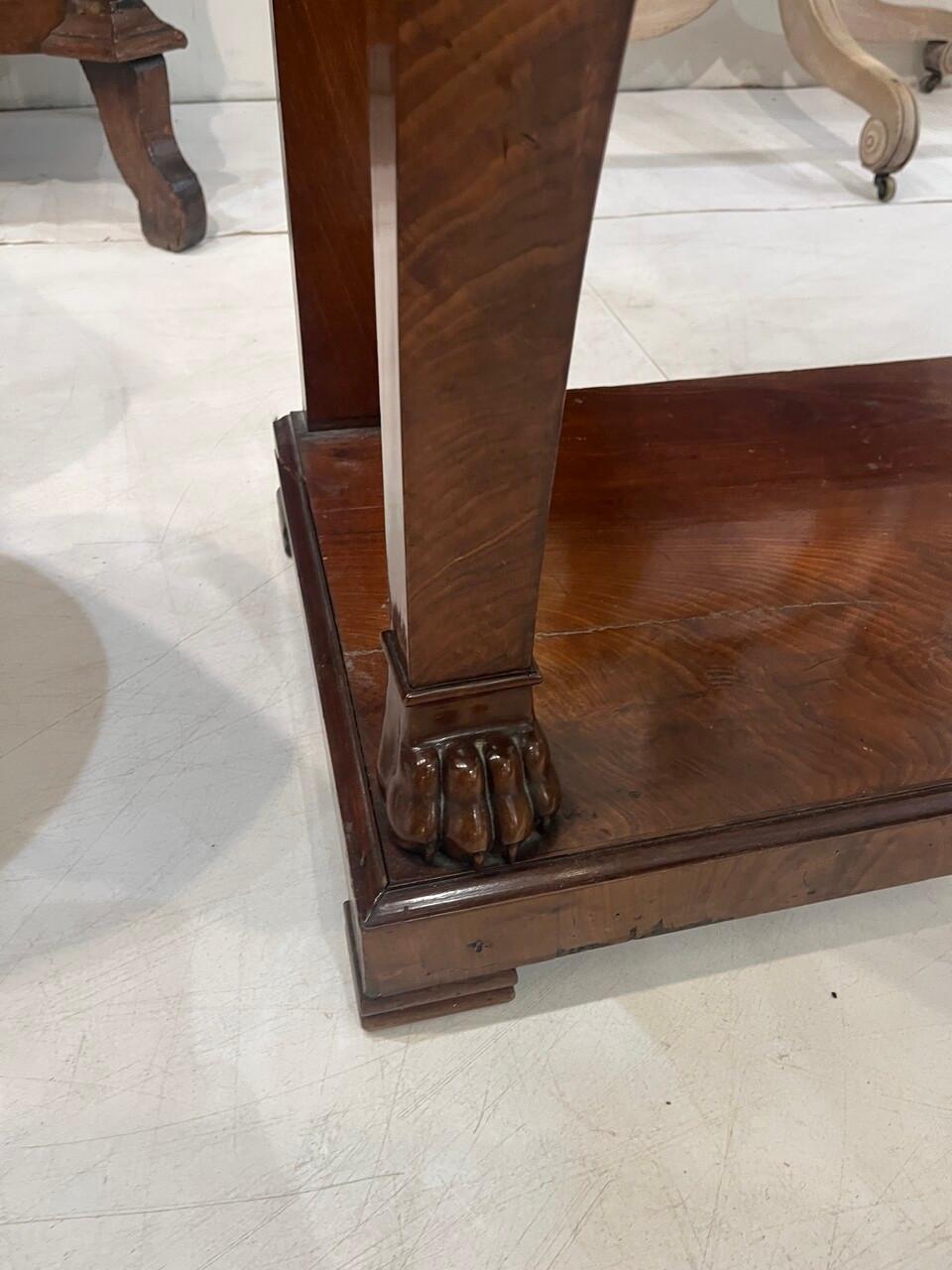 Bronzo Console francese del XIX secolo con piano in marmo in vendita