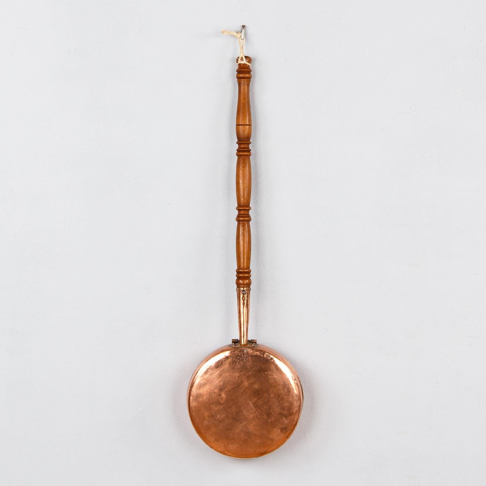 19th Century French Copper Bed Warmer 4