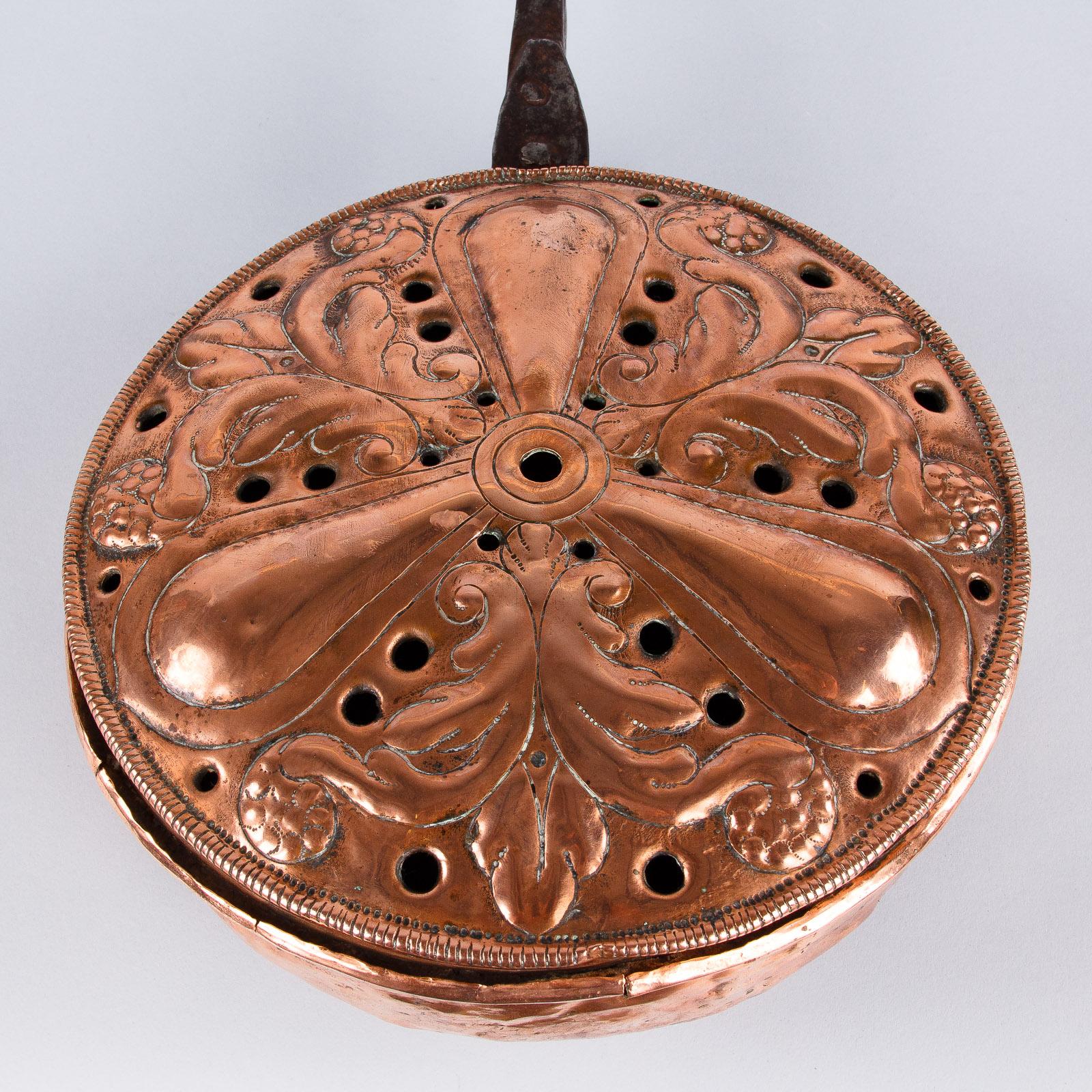 19th Century French Copper Bed Warmer 9
