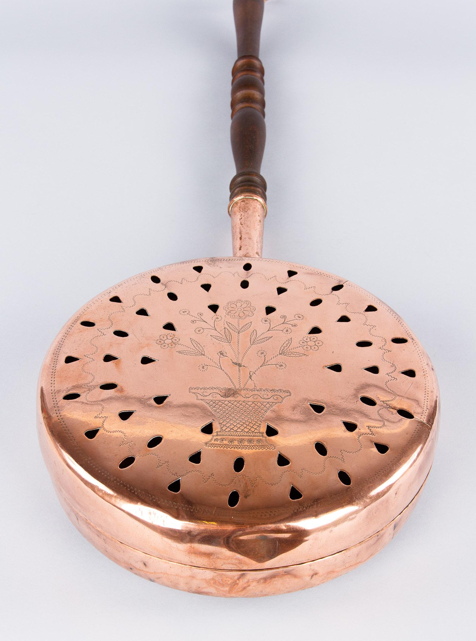 19th Century French Copper Bed Warmer 7