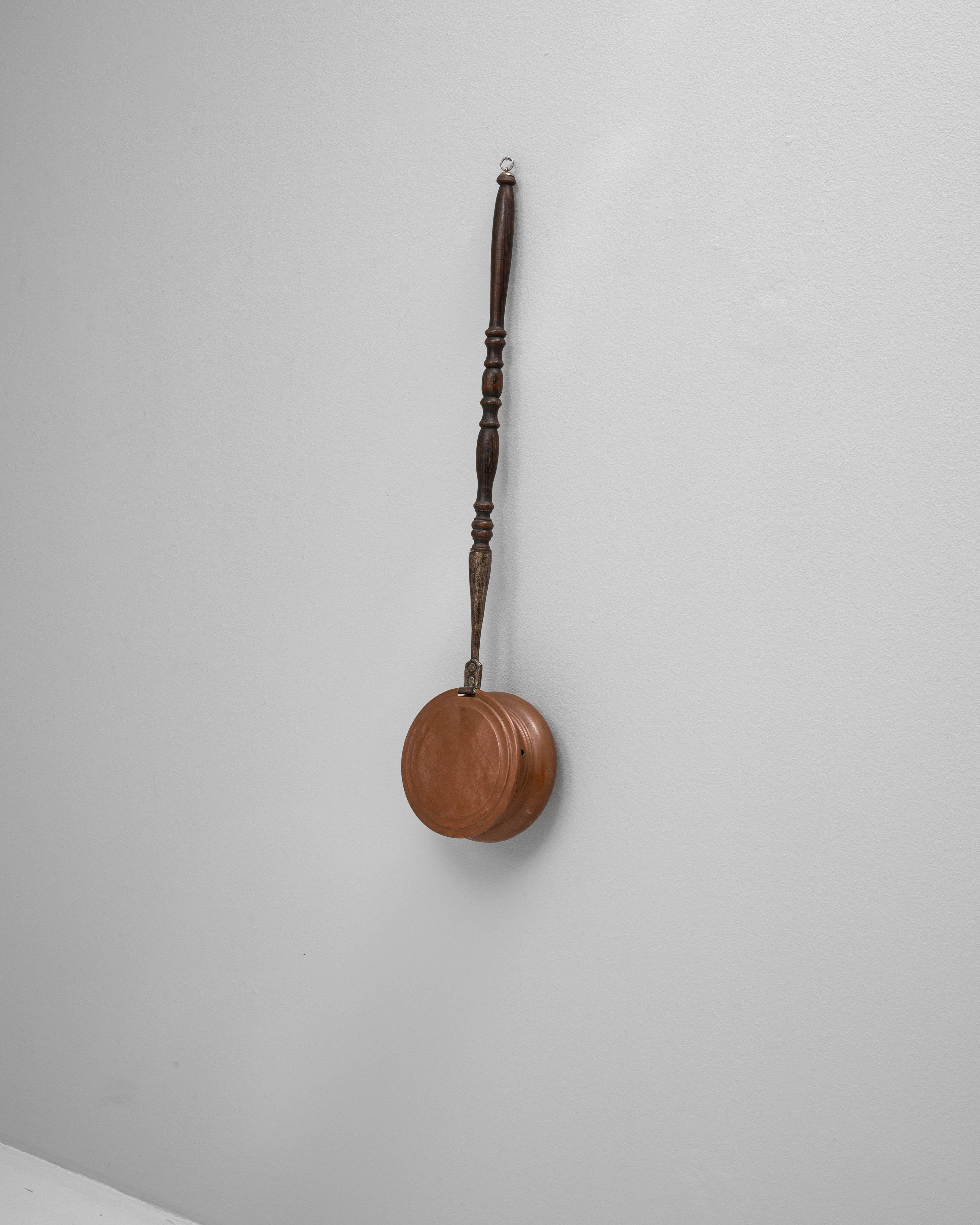 Chauffe-lit en cuivre français du 19e siècle Bon état - En vente à High Point, NC