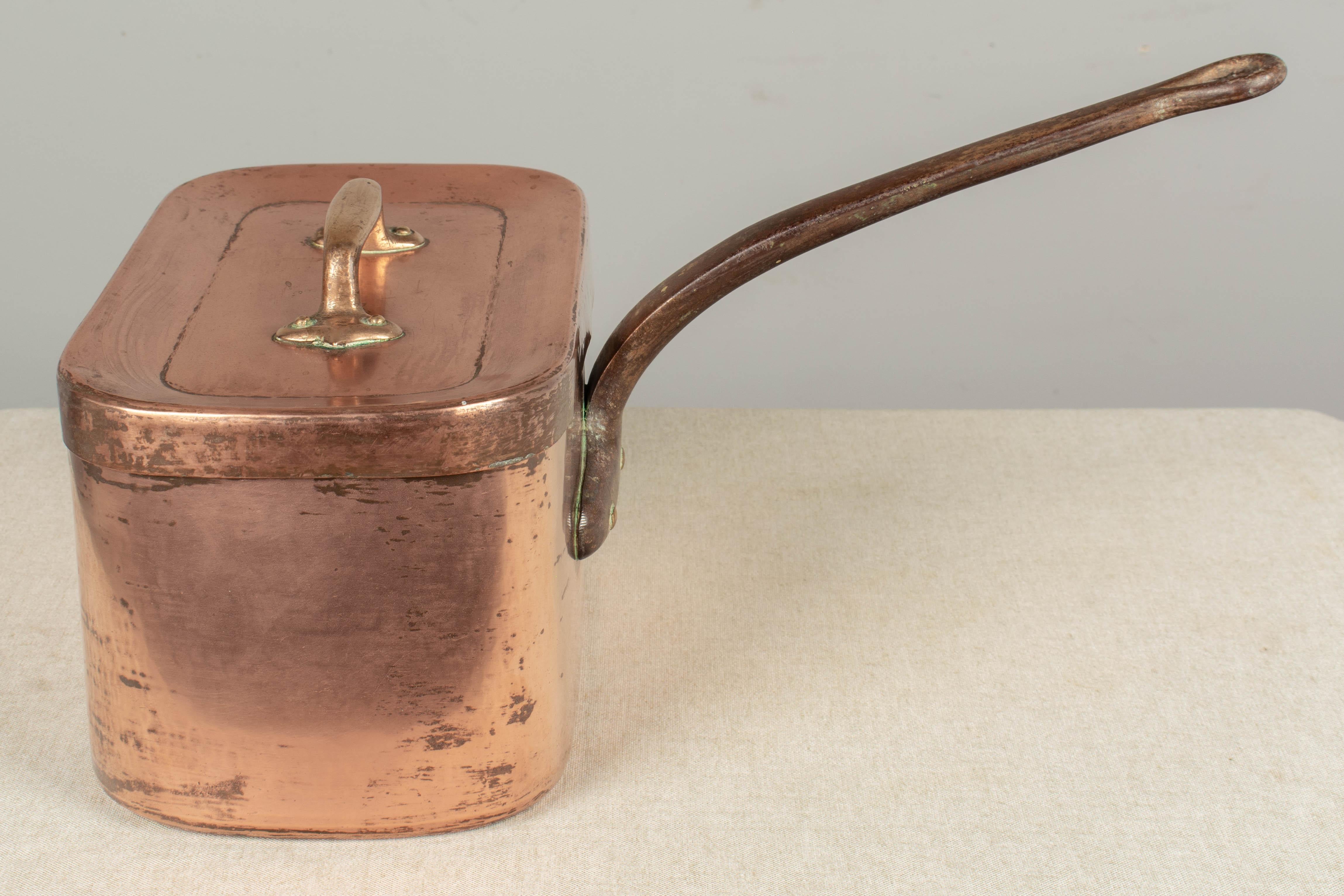 Hand-Crafted 19th Century French Copper Daubiere or Braiser Pot