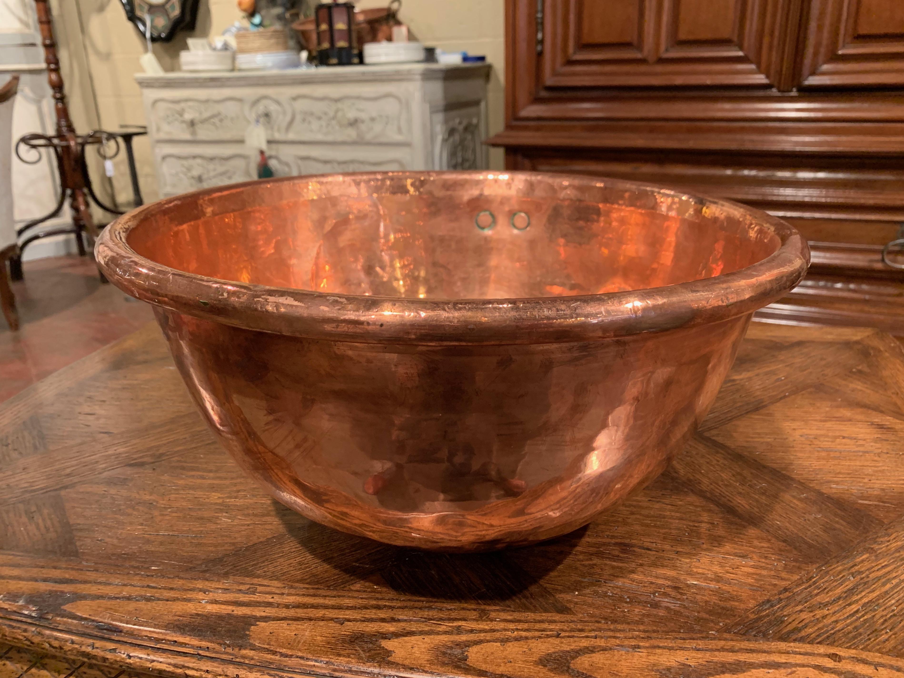 Polished 19th Century French Copper Jelly Bowl from Normandy For Sale