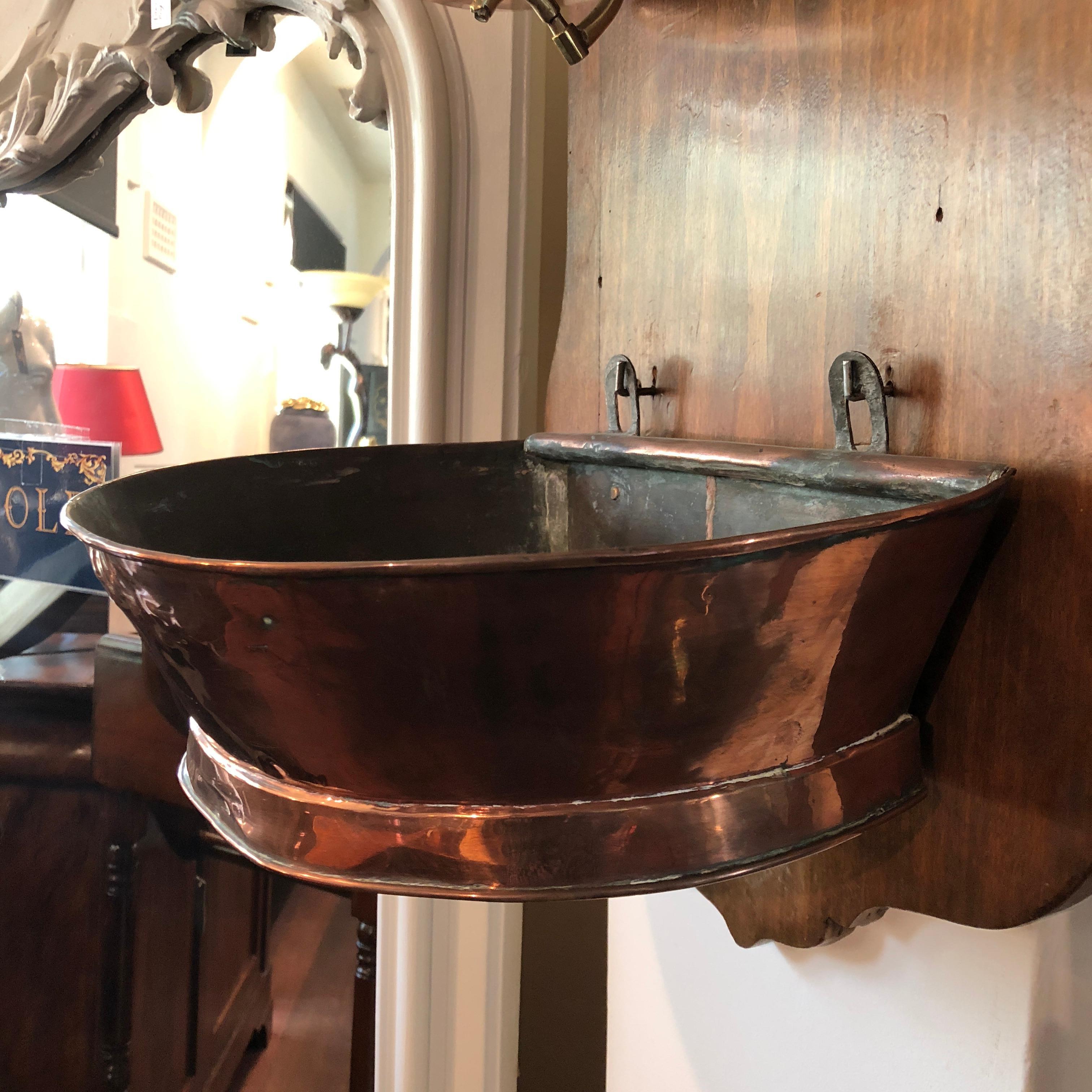 Hammered 19th Century, French Copper Lavabo / Wall Fountain For Sale