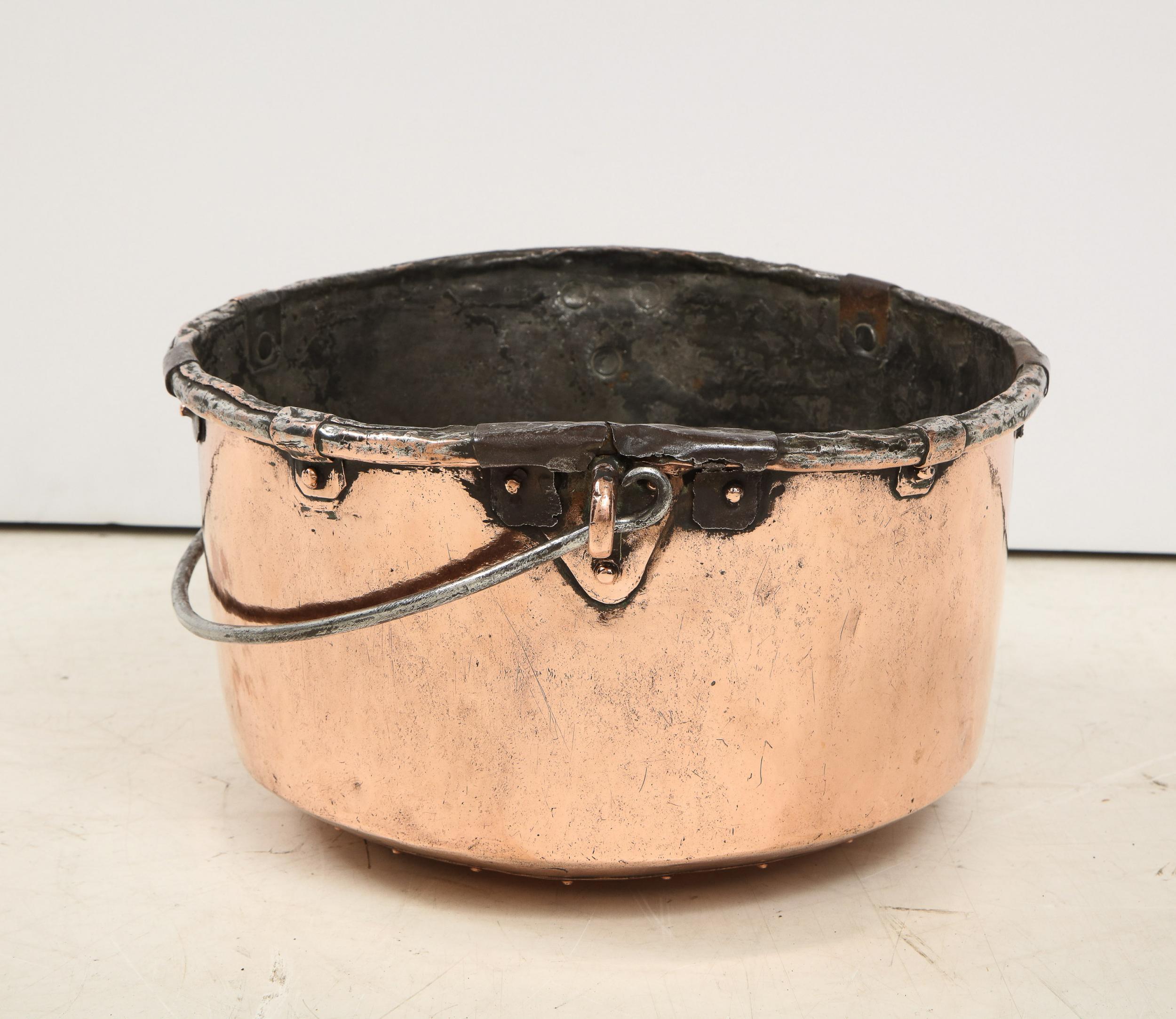 19th Century French Copper Pail For Sale 2