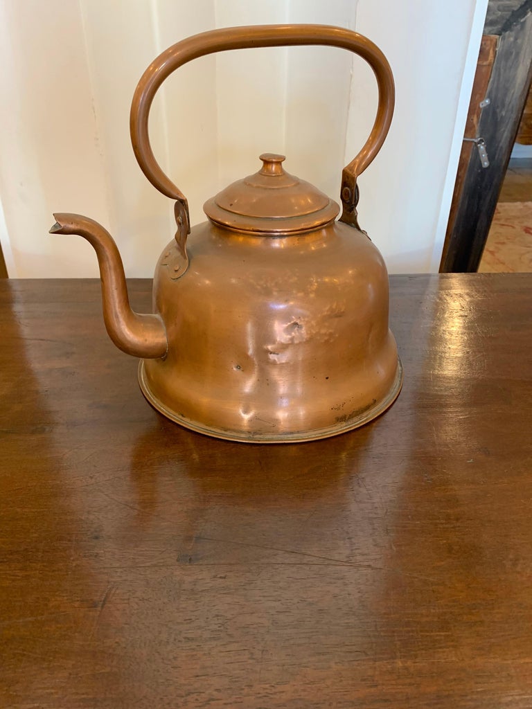19th Century French Copper Pot For Sale at 1stDibs