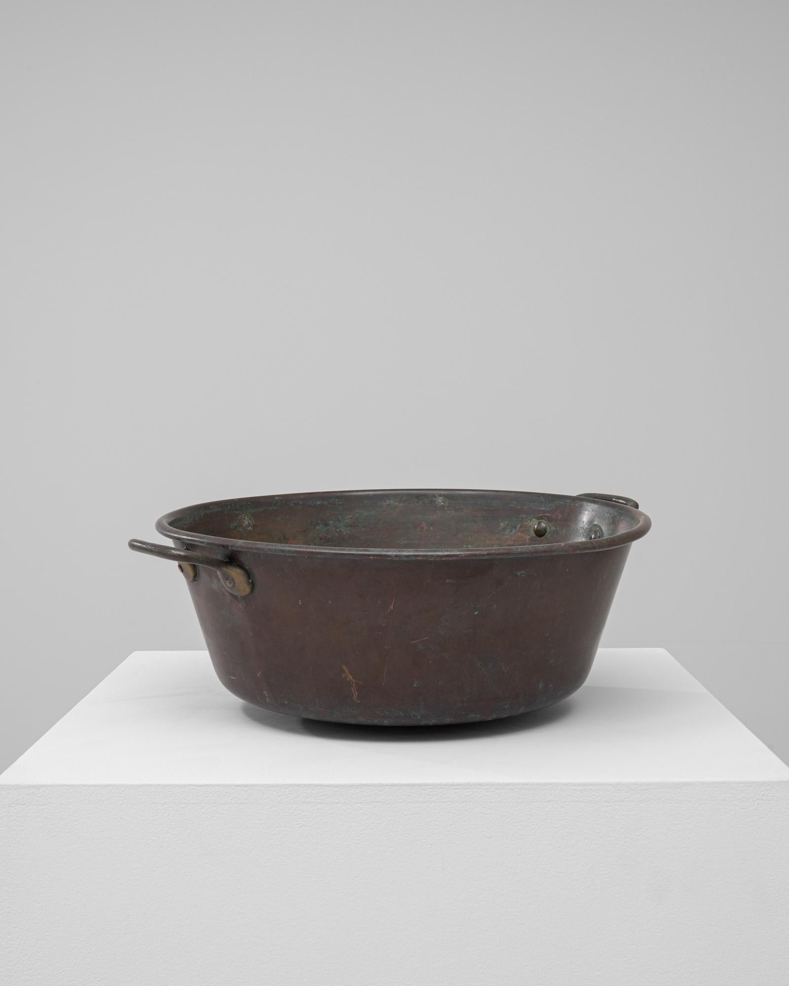 19th Century French Copper Pot Bon état - En vente à High Point, NC