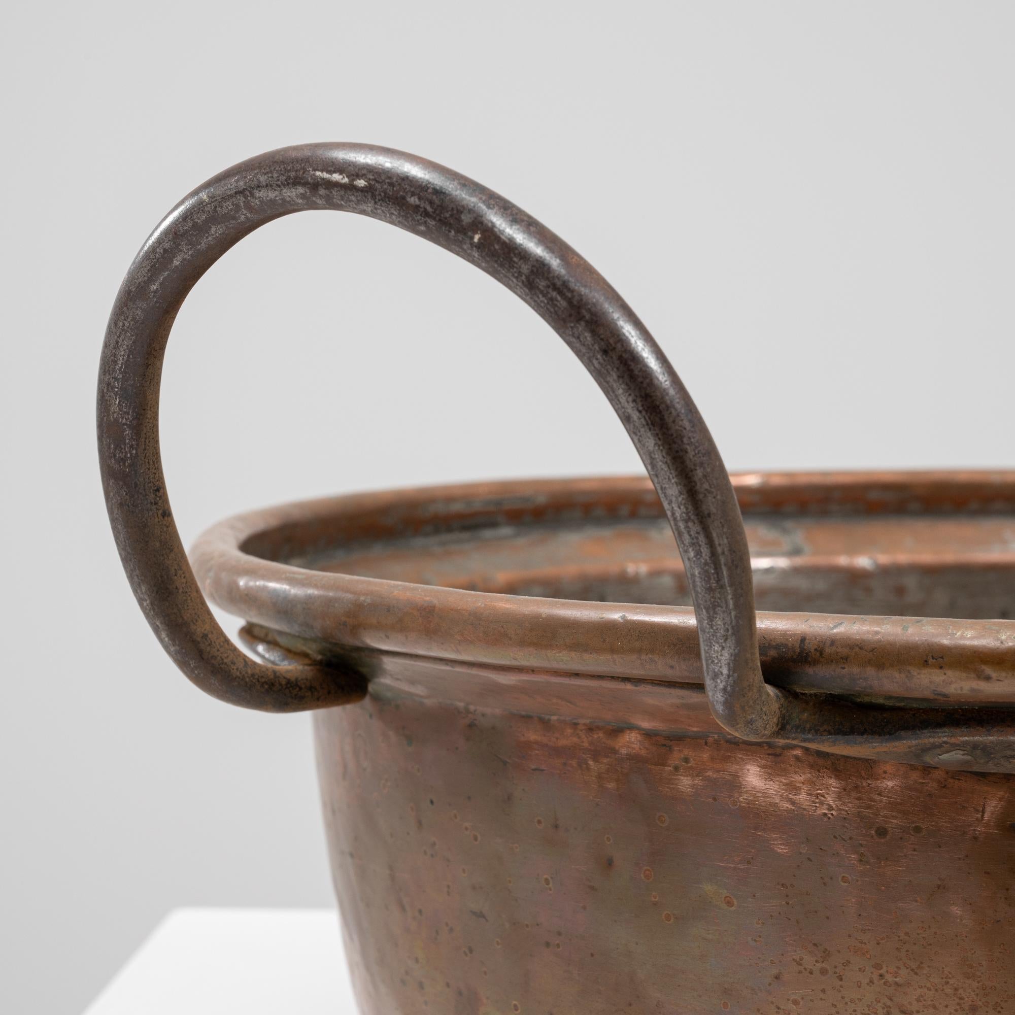 Vaso di rame francese del XIX secolo in vendita 3