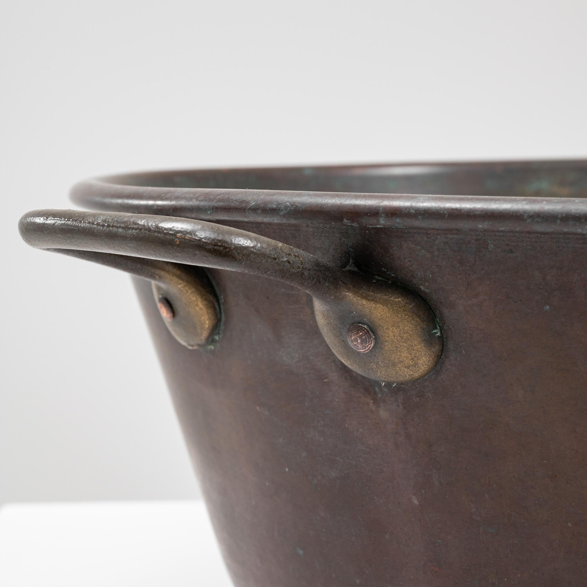 19th Century French Copper Pot en vente 3