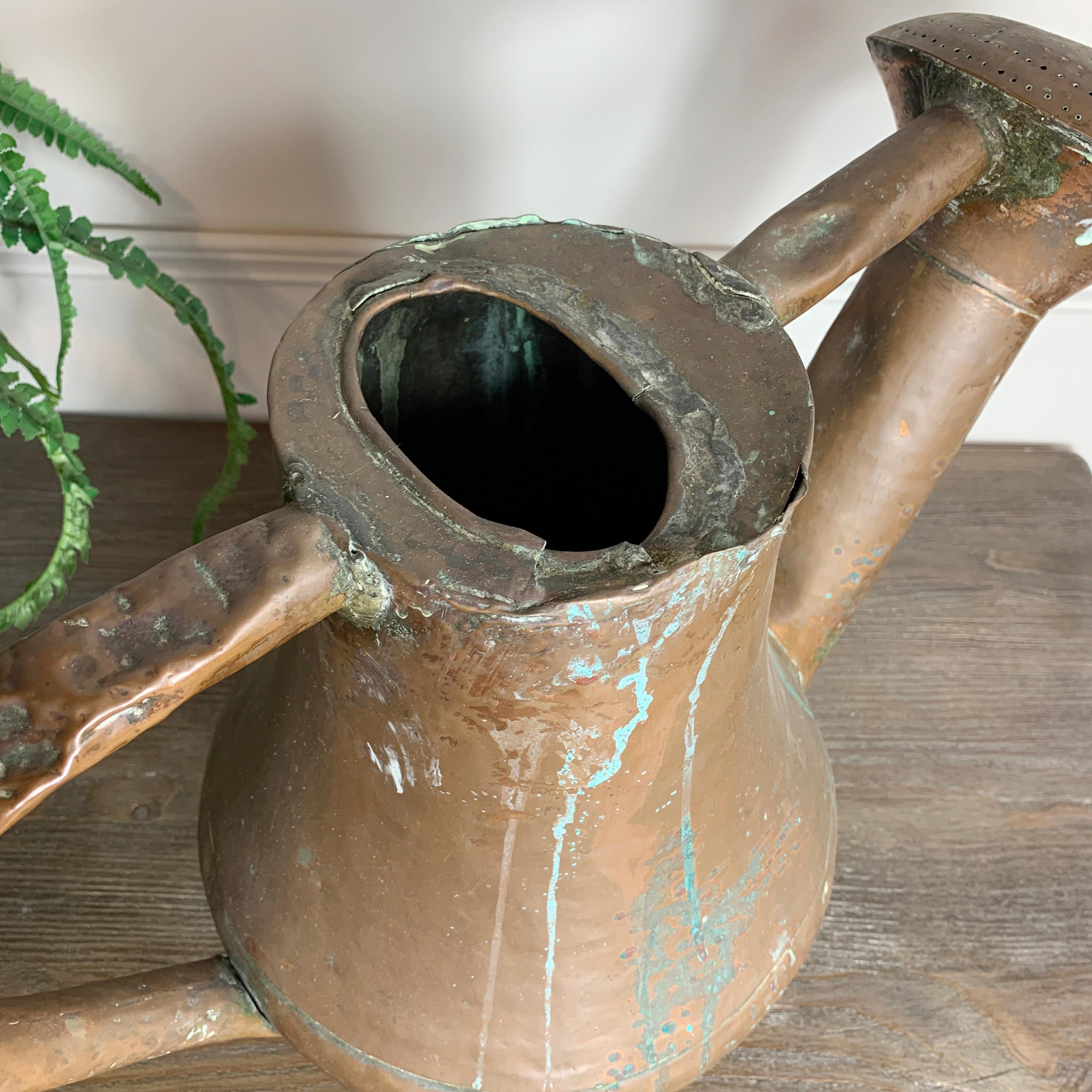 19th Century French Copper Watering Can In Good Condition For Sale In Hastings, GB