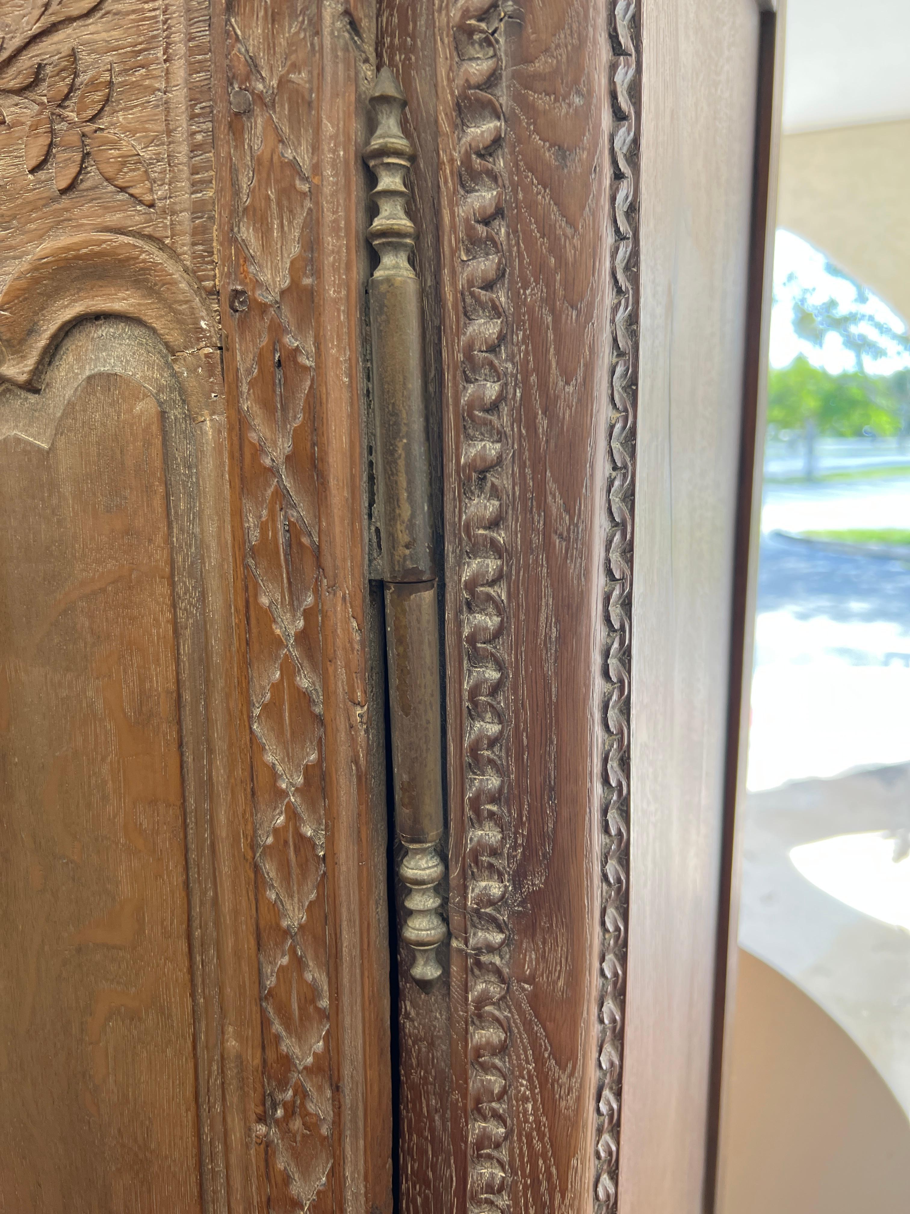 19th Century French Country Armoire in the Norman Style De Bayeux For Sale 6