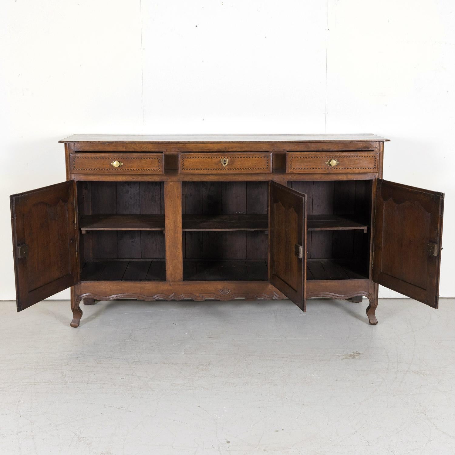 19th Century French Country Louis XV Style Oak Enfilade Buffet with Marquetry 2