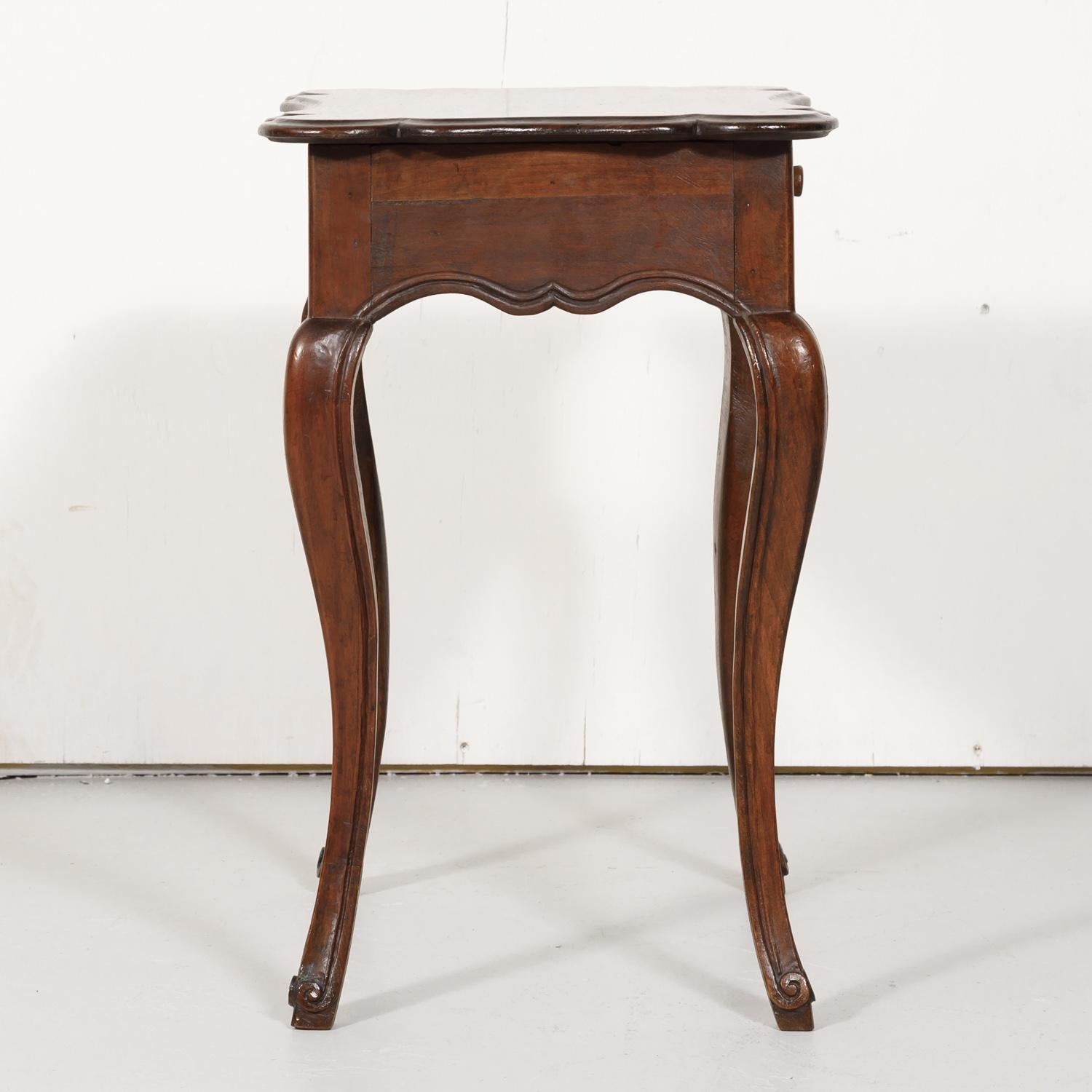 19th Century French Country Louis XV Style Walnut Side Table with Drawer 7