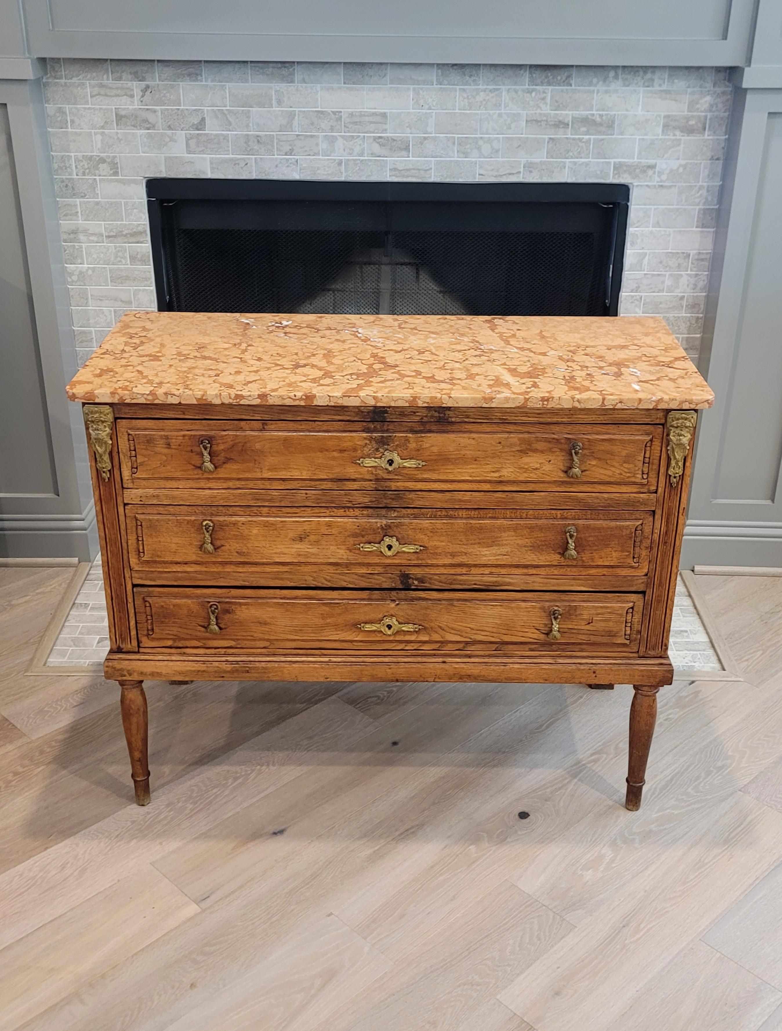 18th/19th Century Country French Louis XVI Oak Chest Of Drawers Commode 15