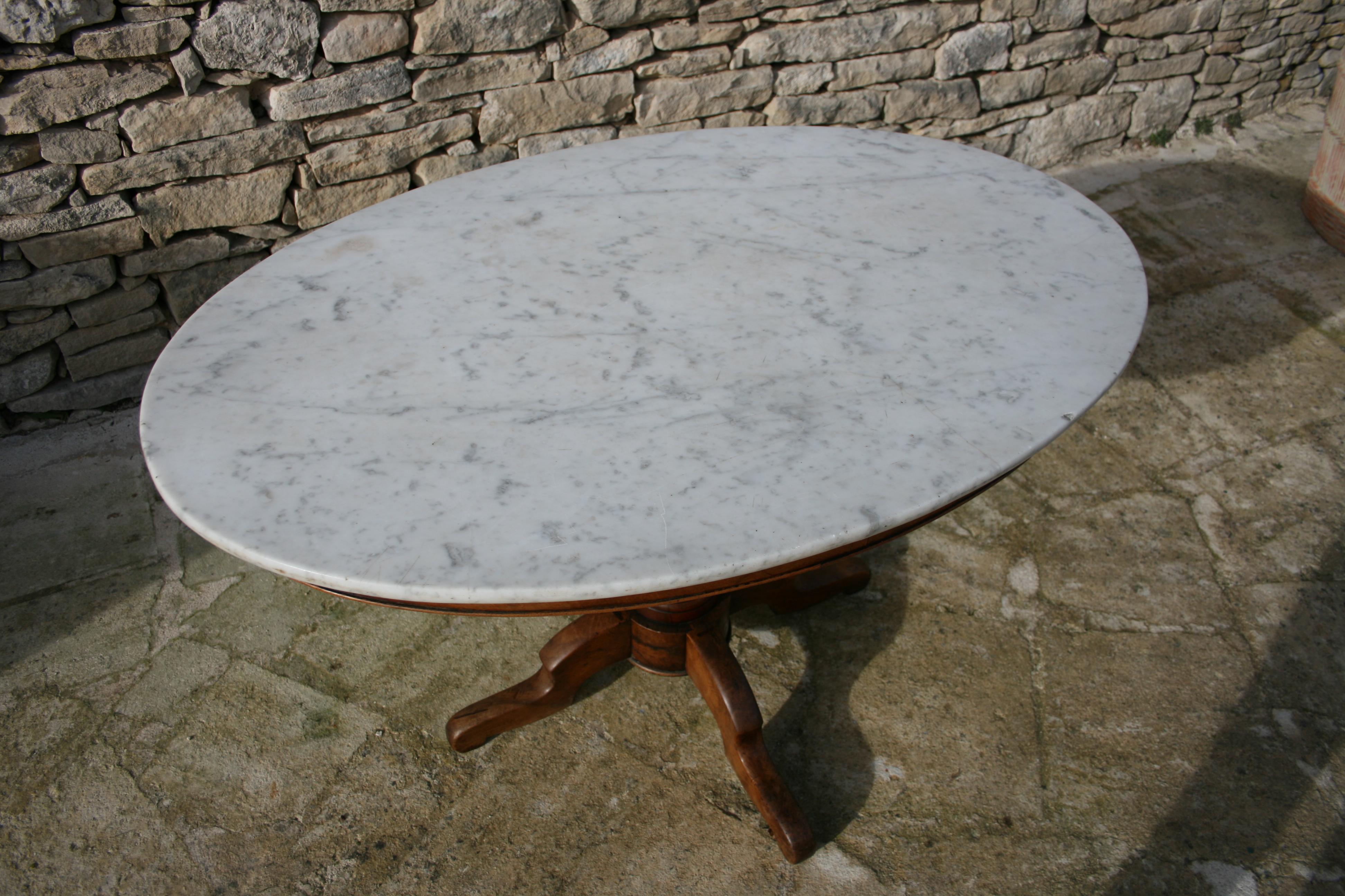 19th Century French Country Oval Marble Topped Occasional Table For Sale 1