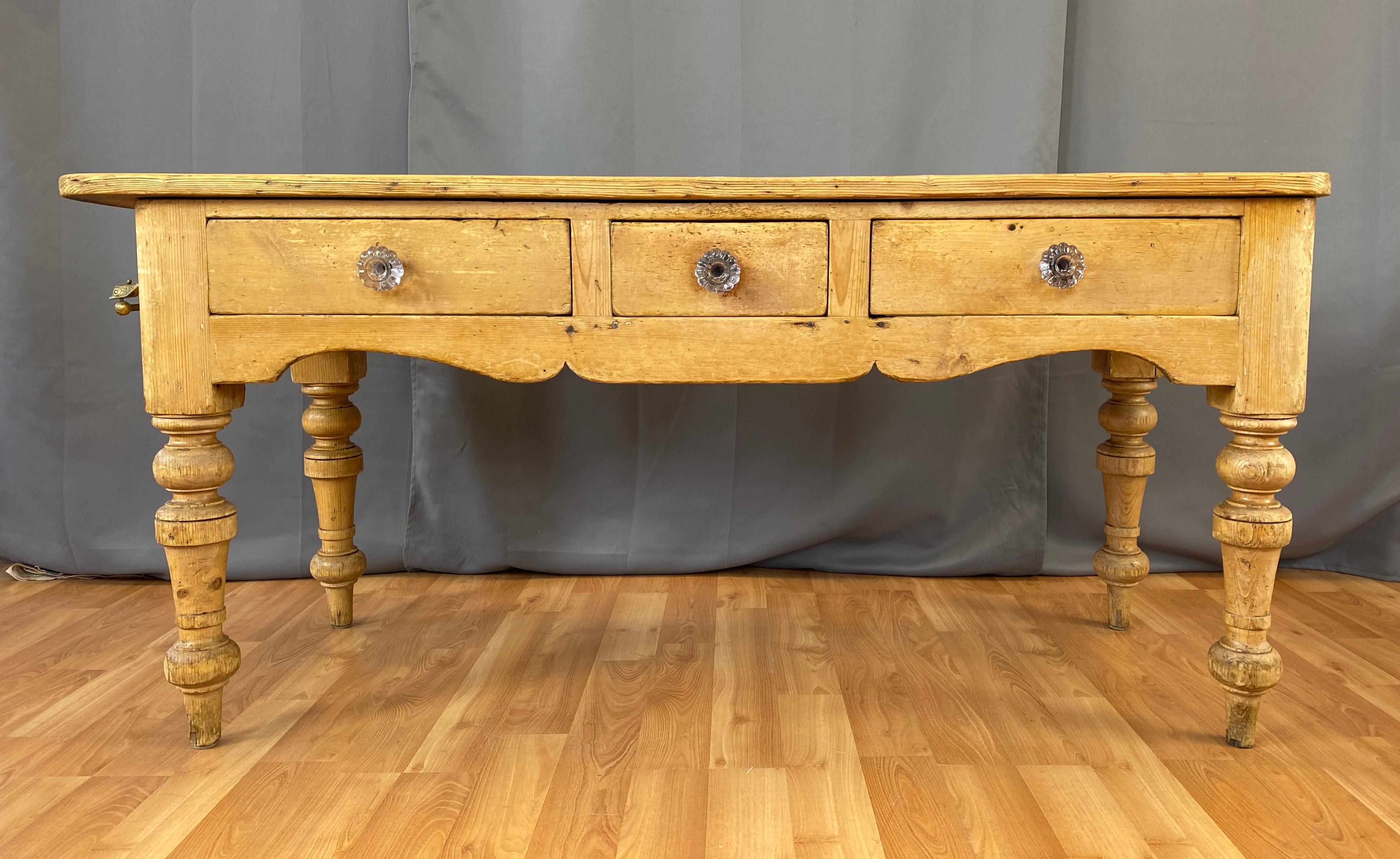 19th Century French Country Pine Farmhouse Table In Fair Condition In San Francisco, CA