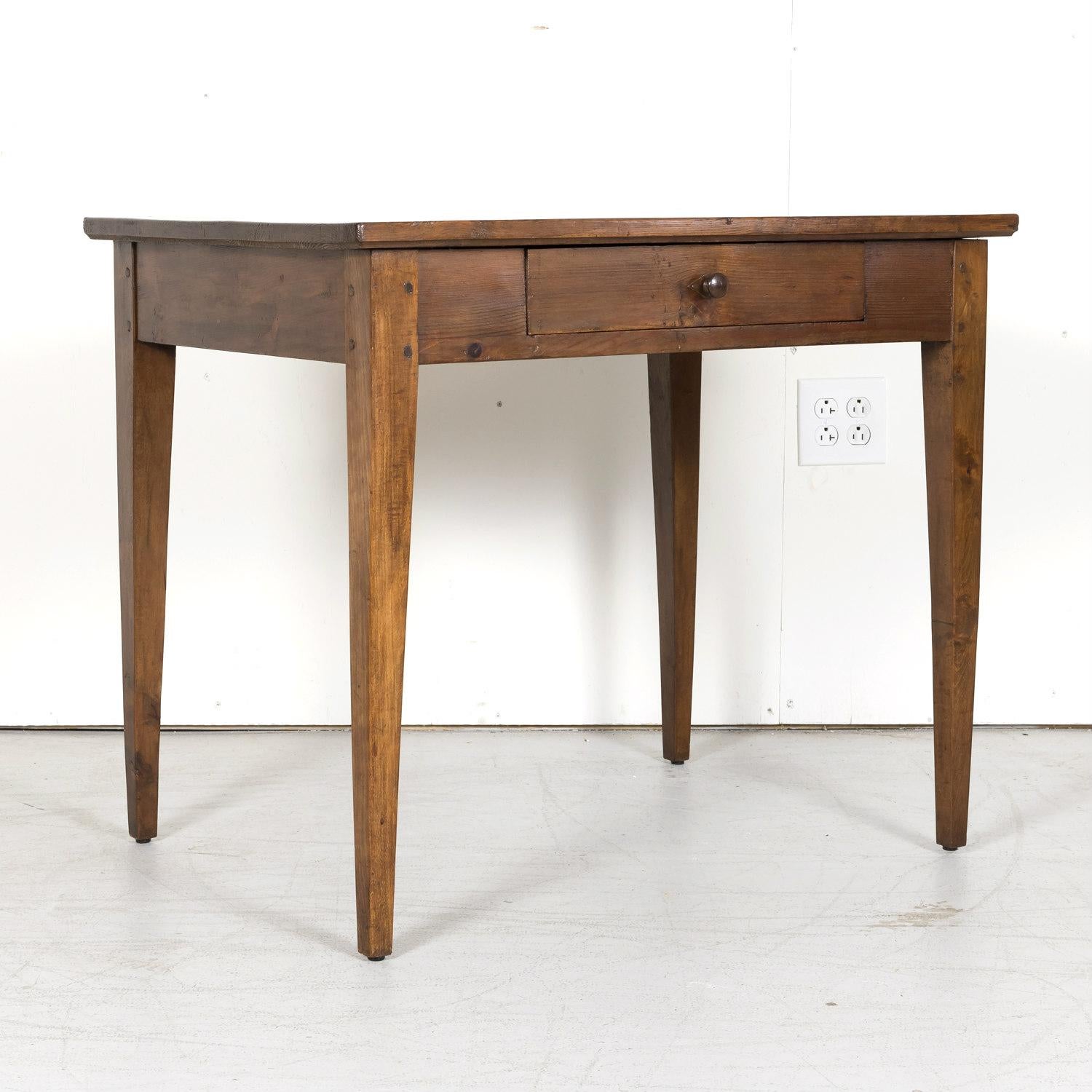 19th Century French Country Side Table or Work Table In Good Condition In Birmingham, AL
