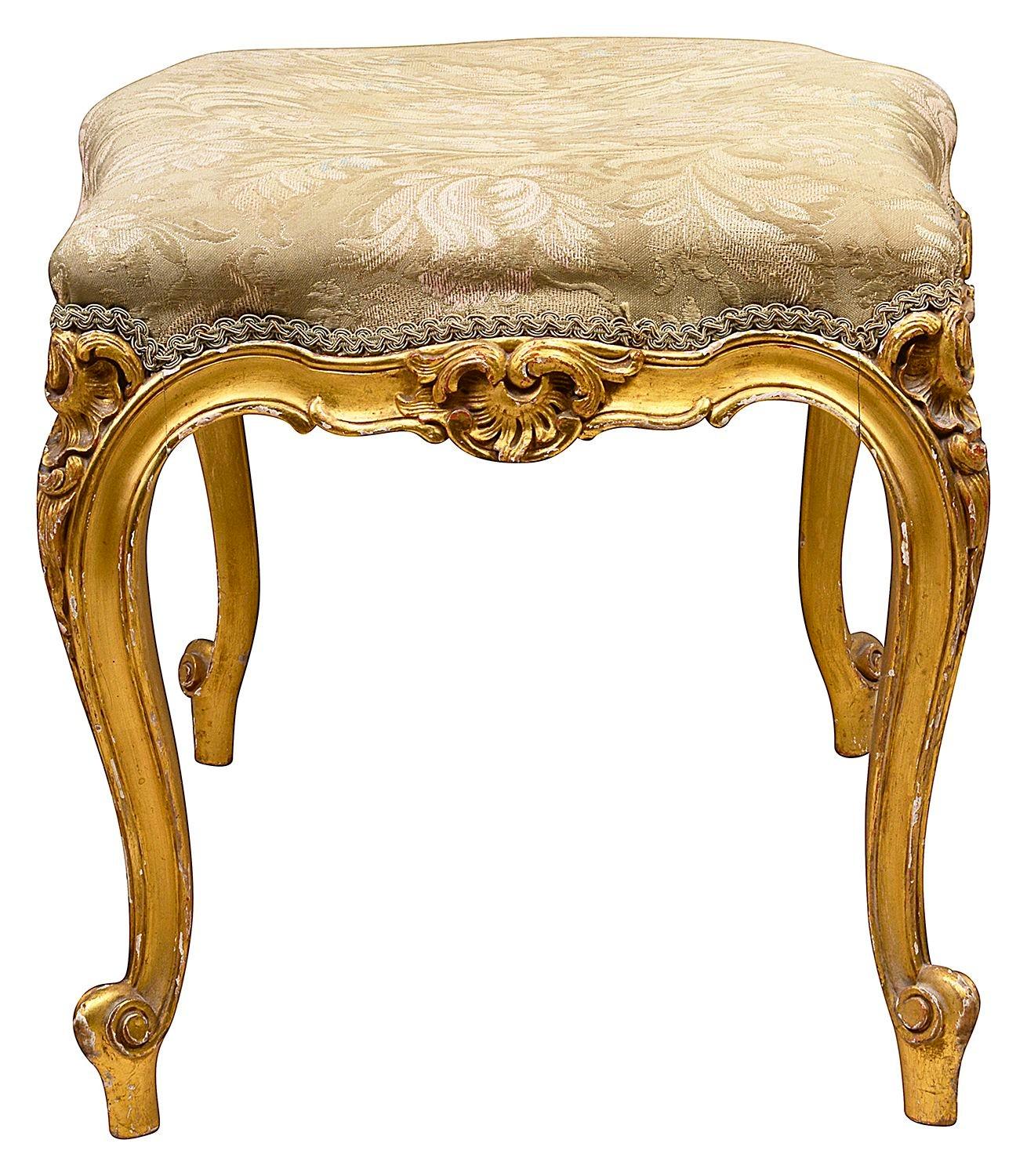 19th Century French Craved Giltwood Stool 1