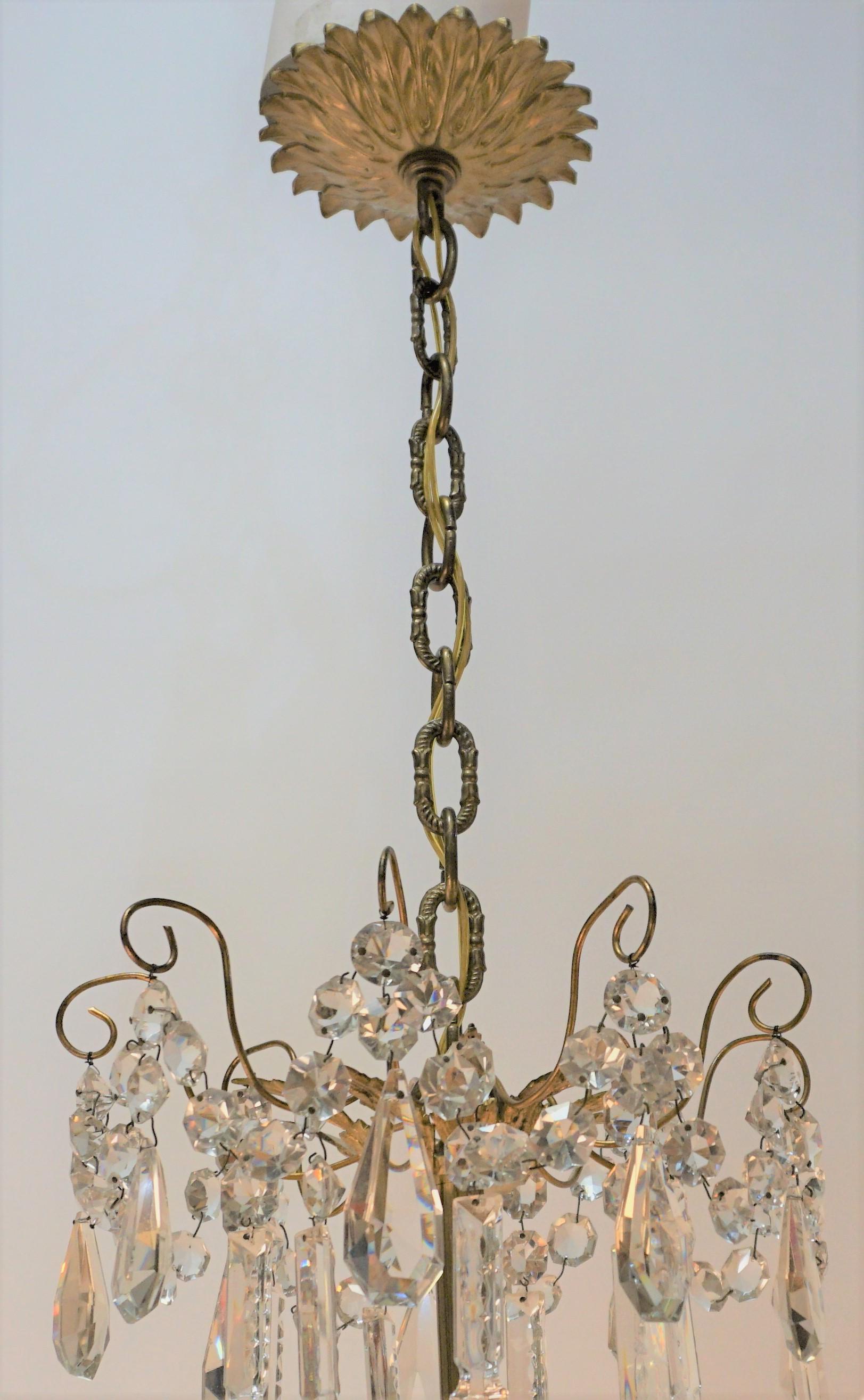 19th Century French Crystal and Bronze Chandelier For Sale 3