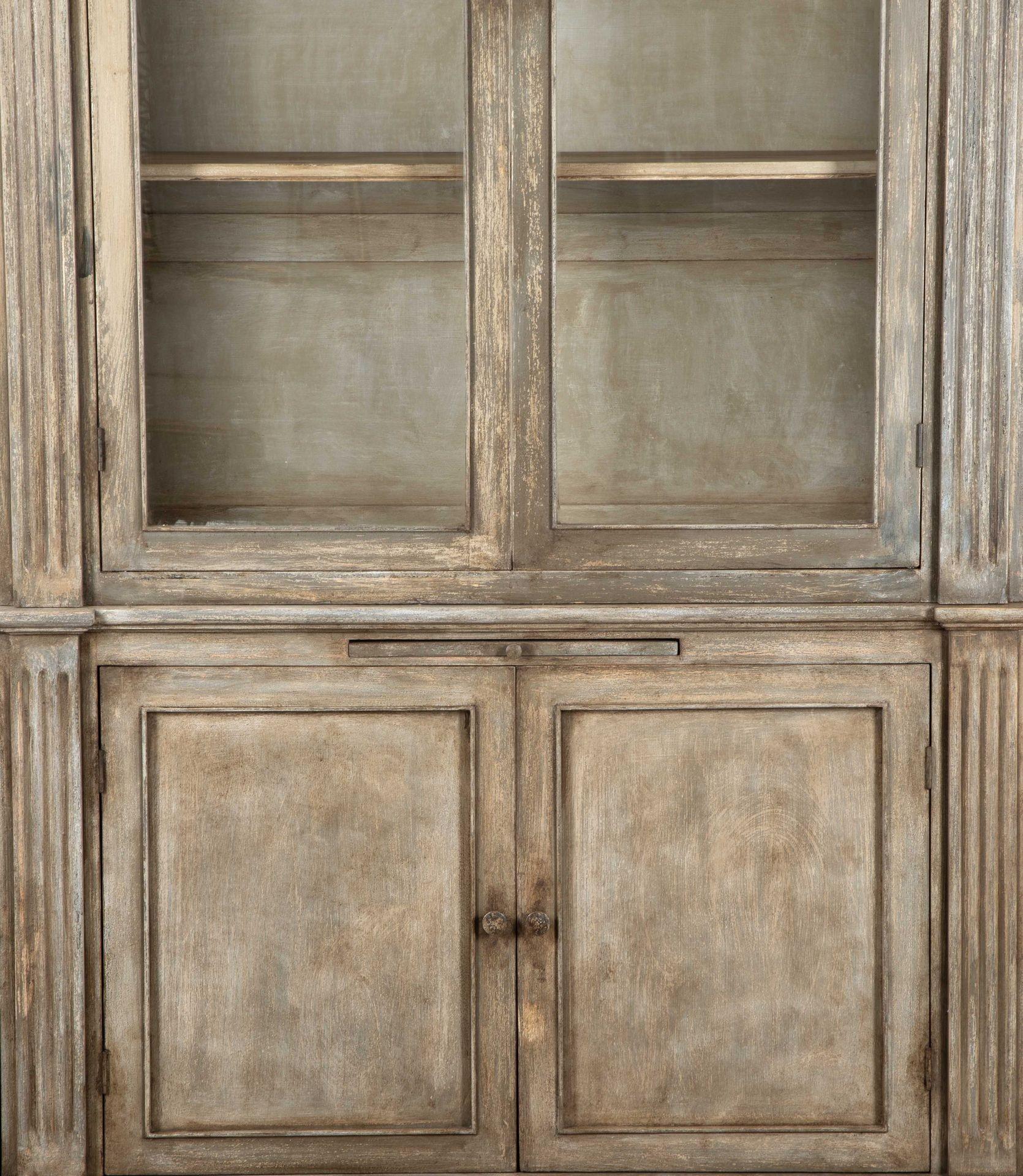 Französischer Shop-Vitrinenschrank aus geschwungenem Glas, 19. Jahrhundert im Angebot 4