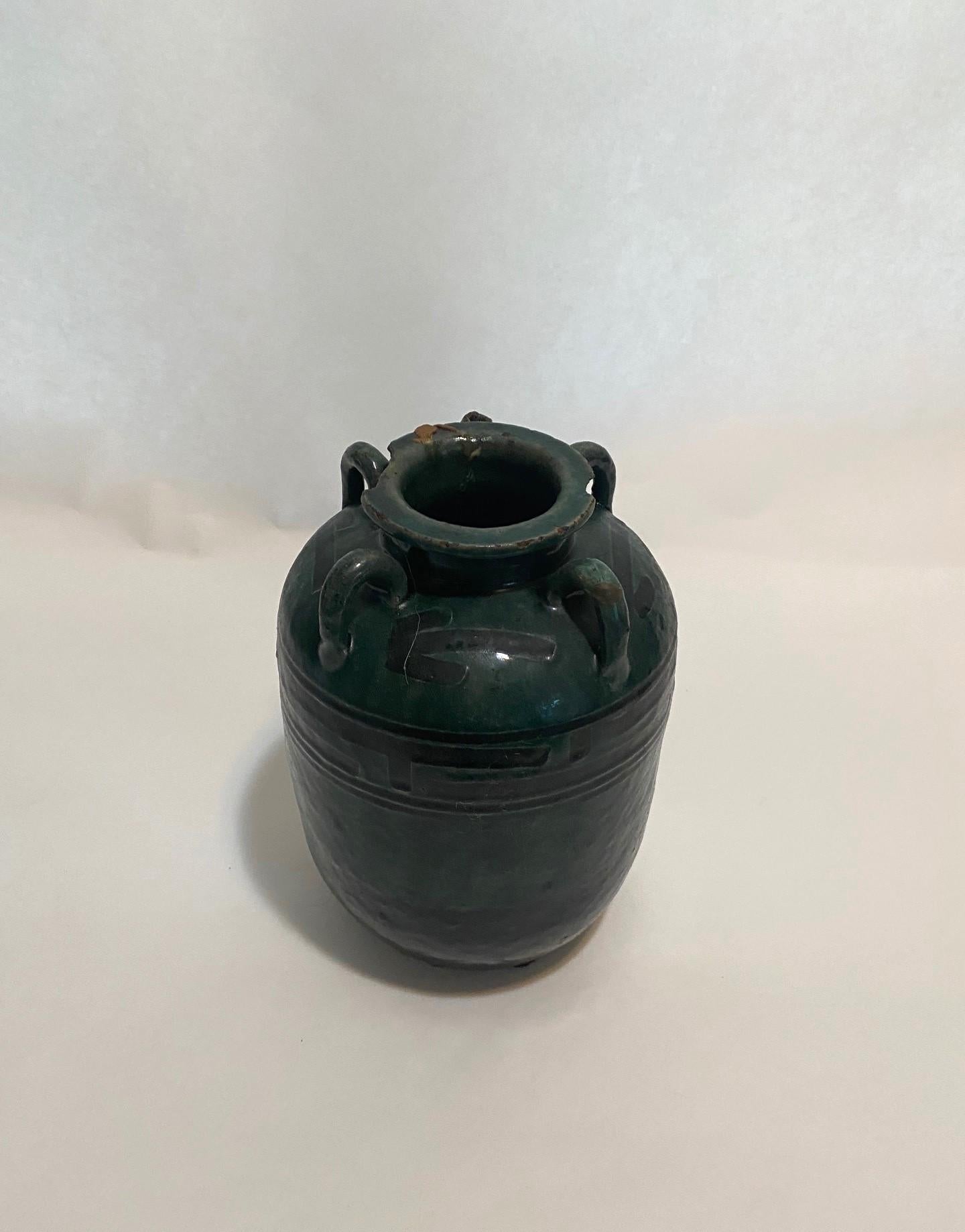 Salero francés del siglo XIX esmaltado en verde oscuro y negro Glaseado en venta