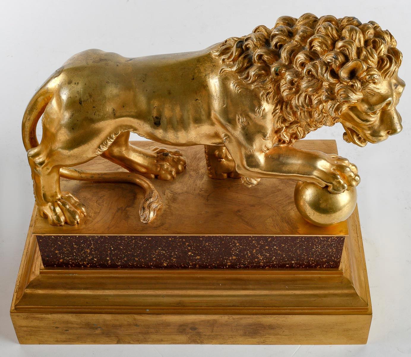 19th Century French Decorative Pair of Ormolu Medici Lions  3