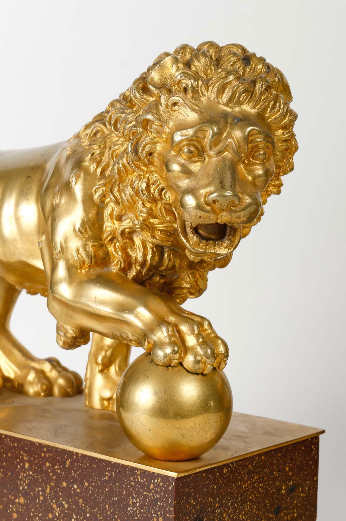 19th Century French Decorative Pair of Ormolu Medici Lions  5