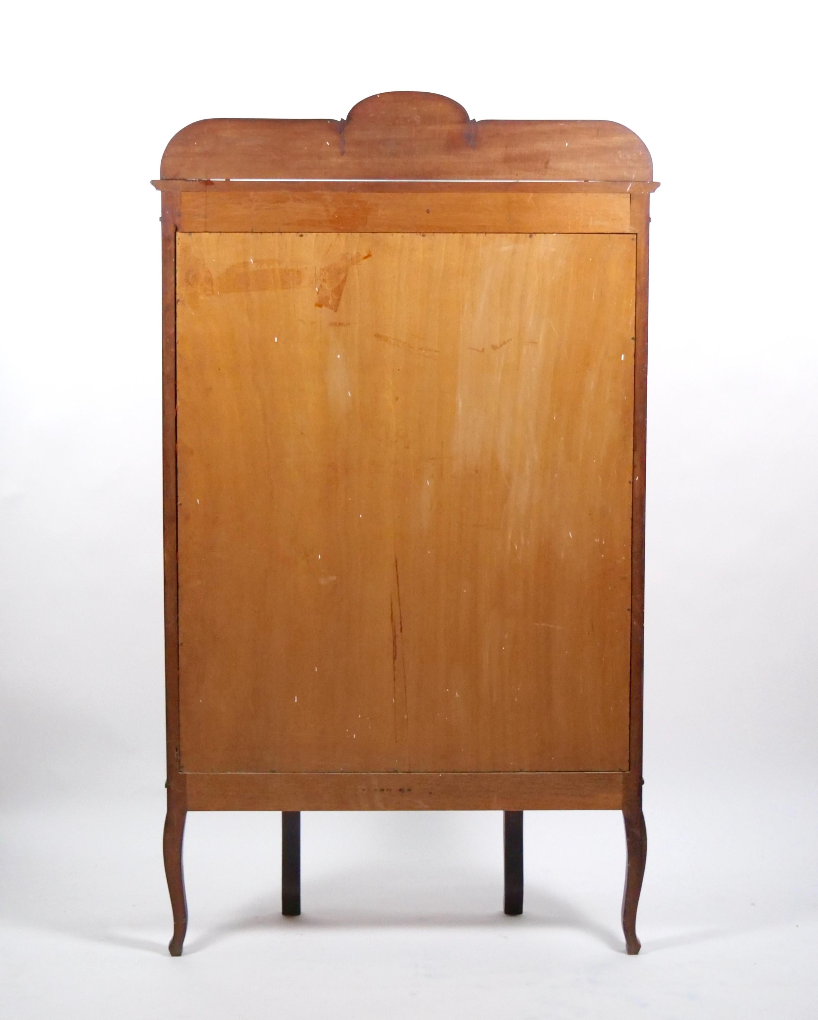 19th Century French Demilune Vitrine Display Cabinet For Sale 11