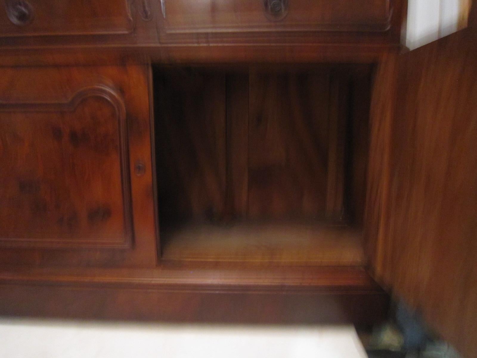 19th Century French Dessert Cabinet Server For Sale 4